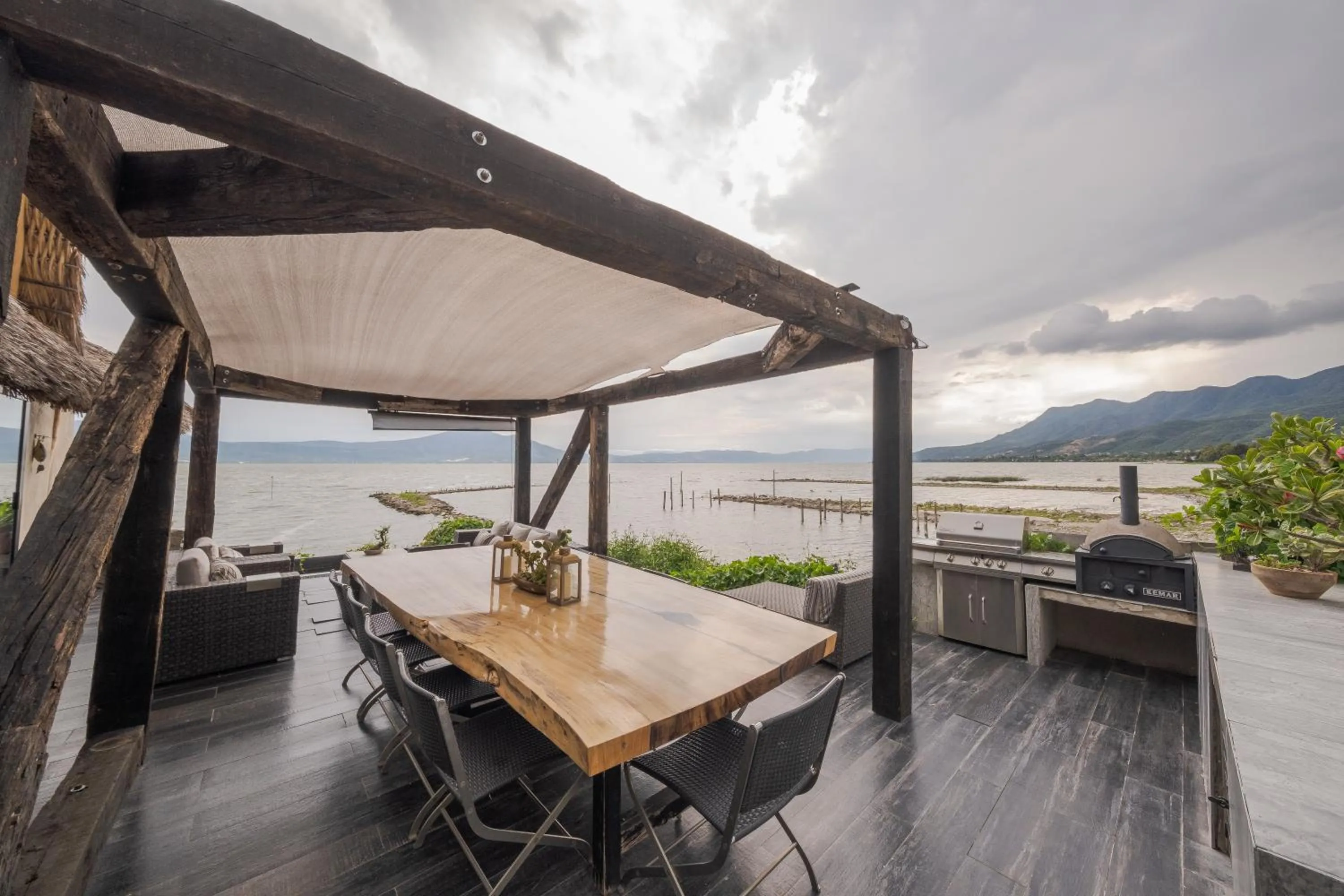 Nimue Marina Residence