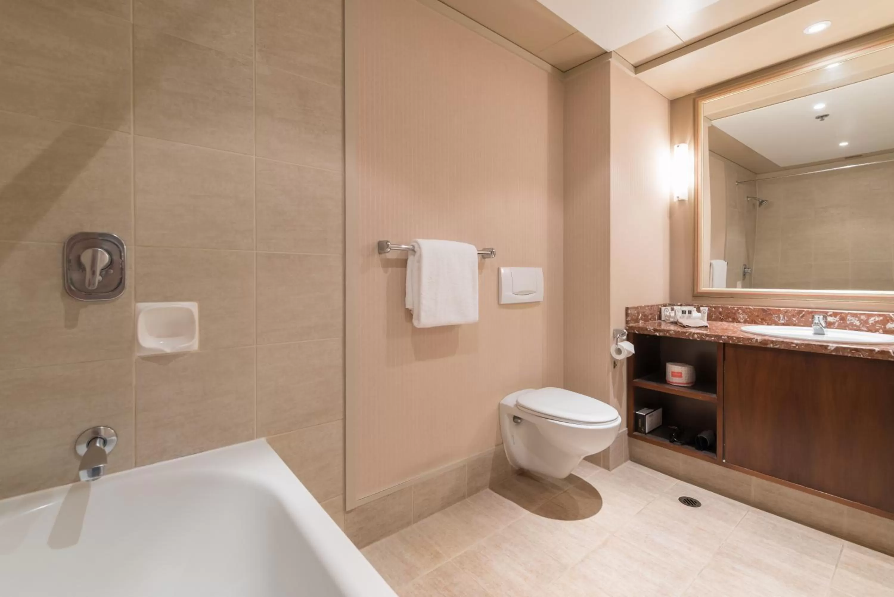 Bathroom in Distinction Hotel Rotorua