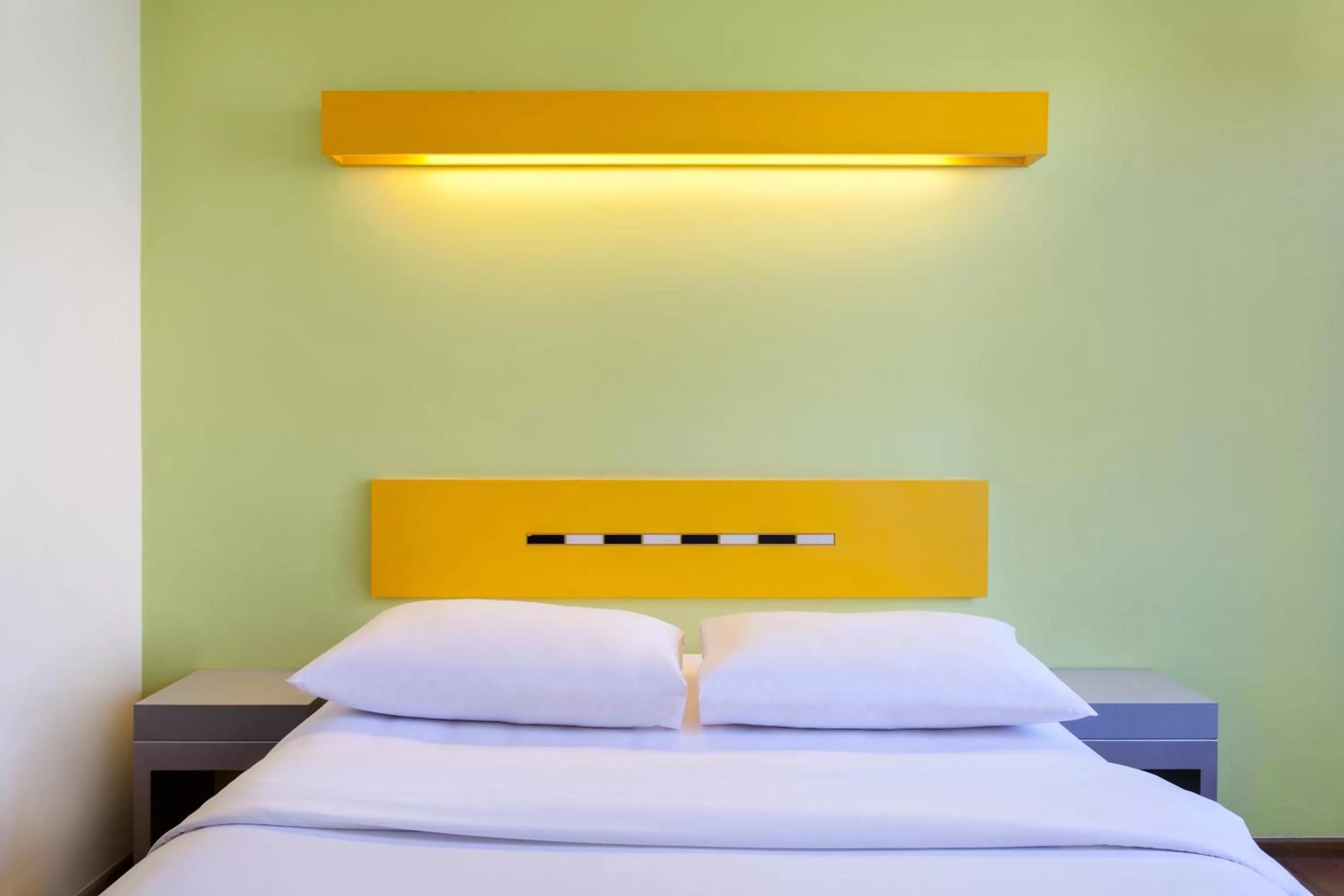 Bed in Ibis Budget Jakarta Menteng