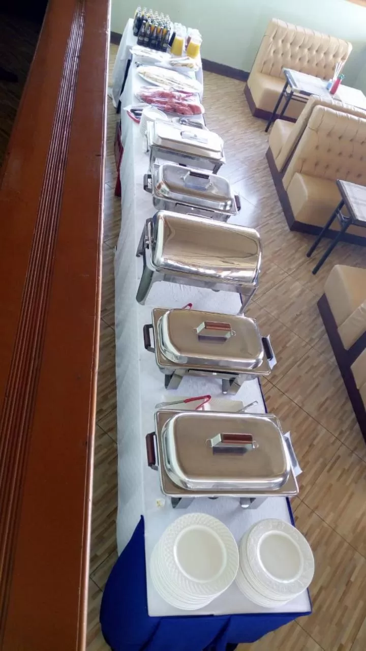 Breakfast in Milimani Beach Resort