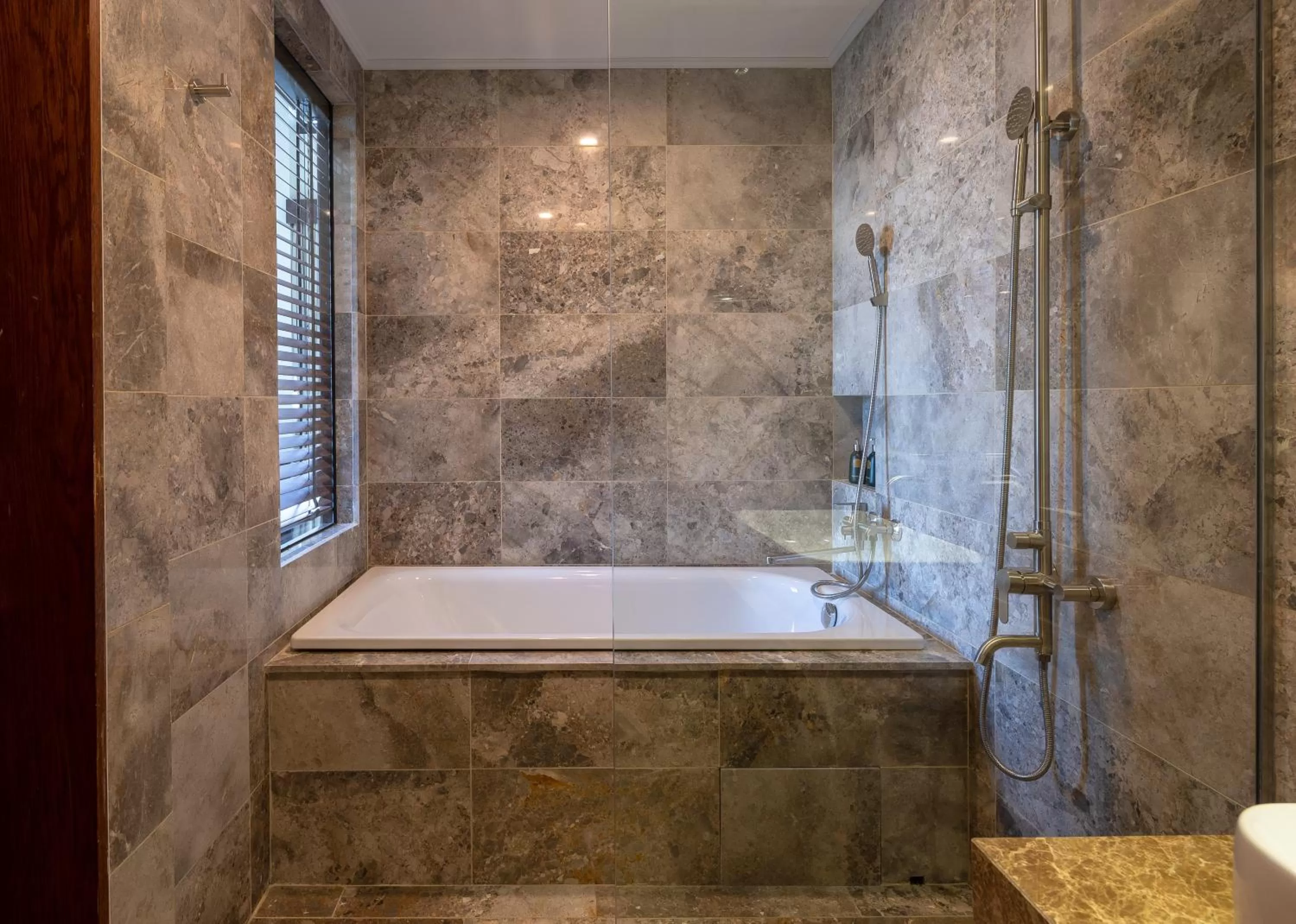 Bathroom in Nghê Prana Hotel and Spa Hoi An