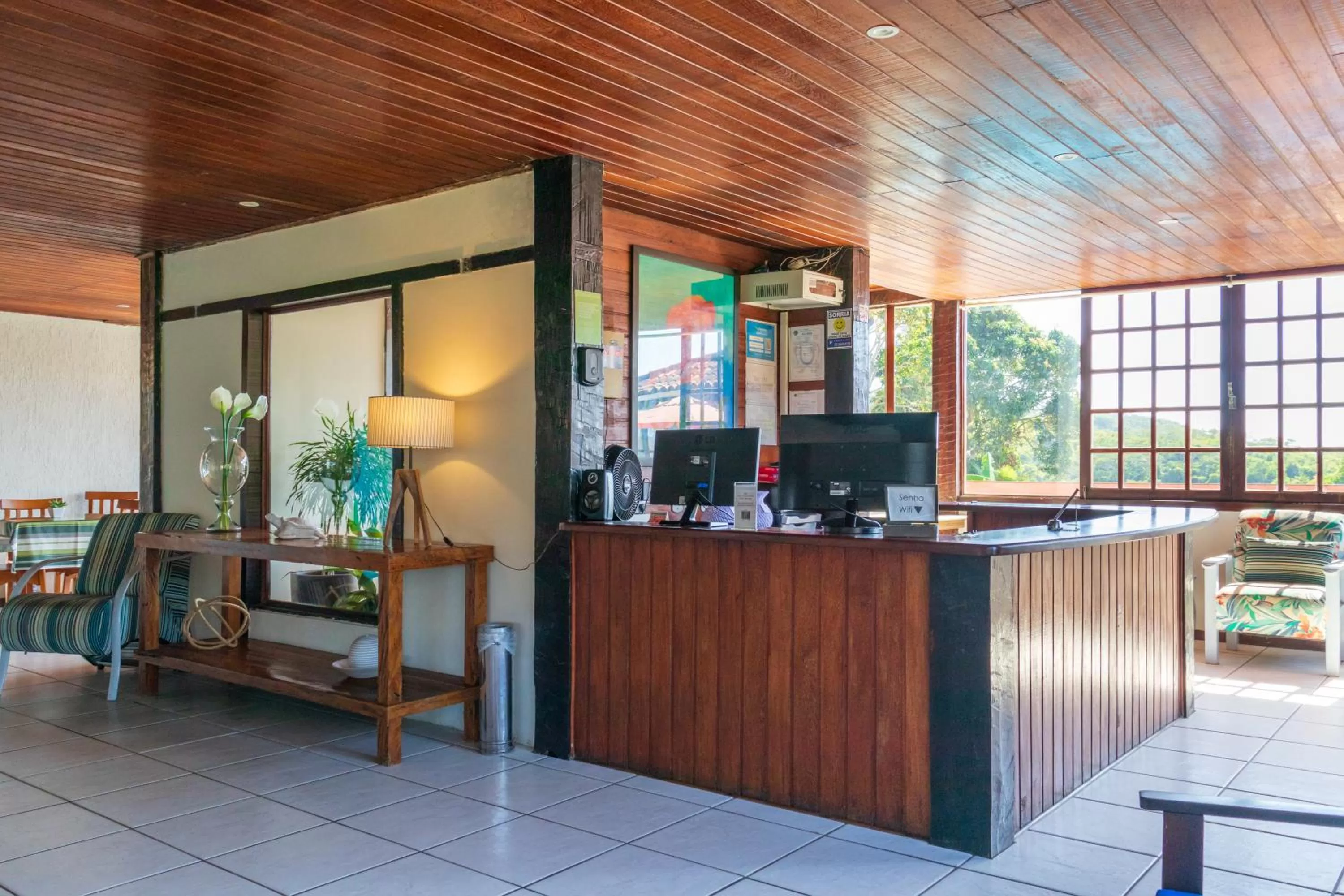 TV and multimedia in Pousada dos Coqueiros Búzios