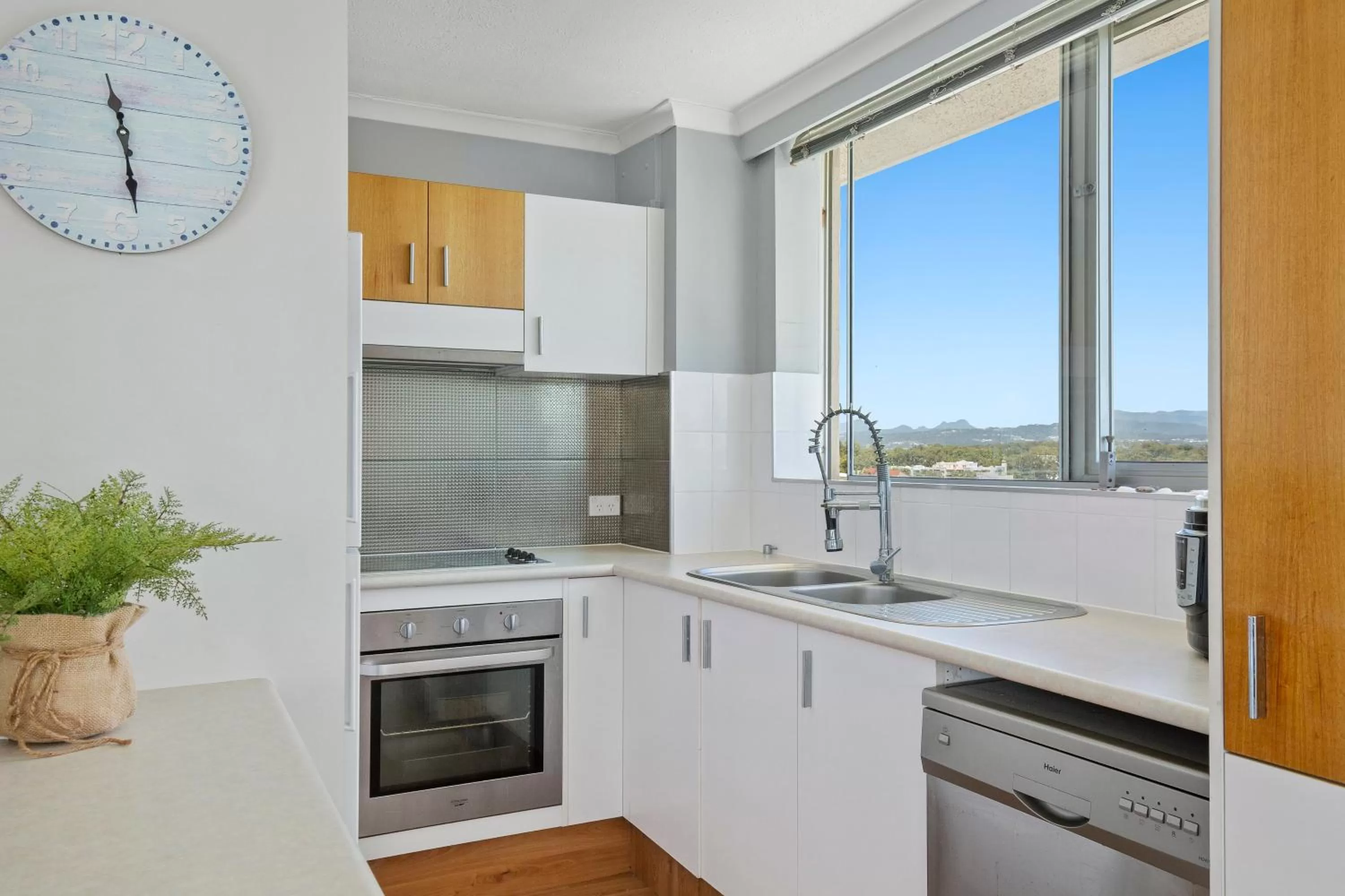 Kitchen or kitchenette in Foreshore Beachfront Apartments
