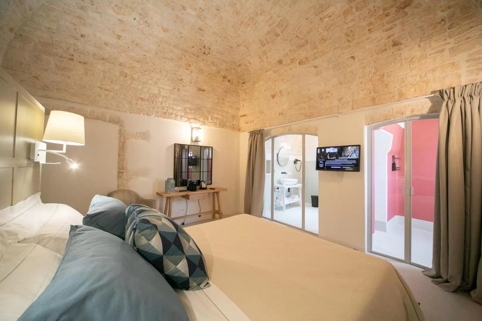 Bed in San Marco Boutique Rooms