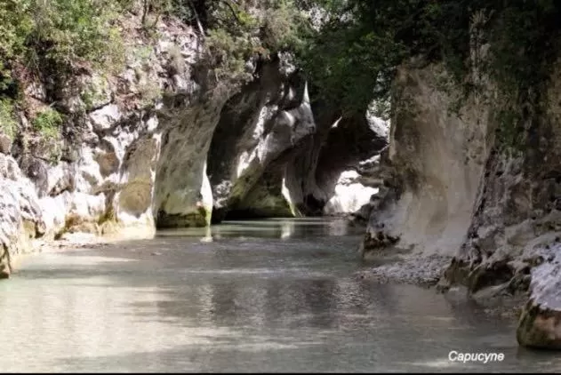 Hiking in Chambres d'Hôtes Aux Tournesols