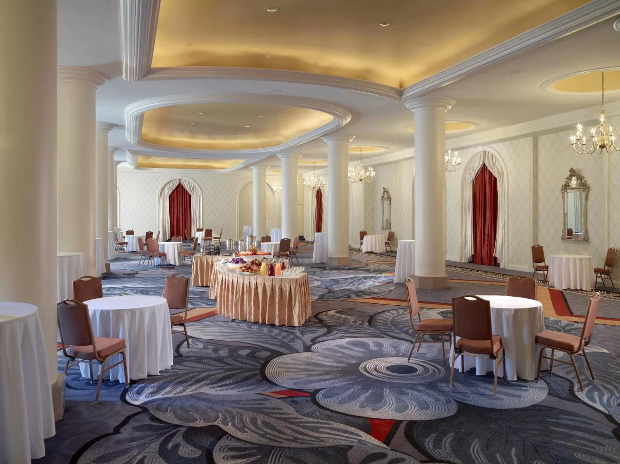 Banquet/Function facilities in Omni Shoreham Hotel