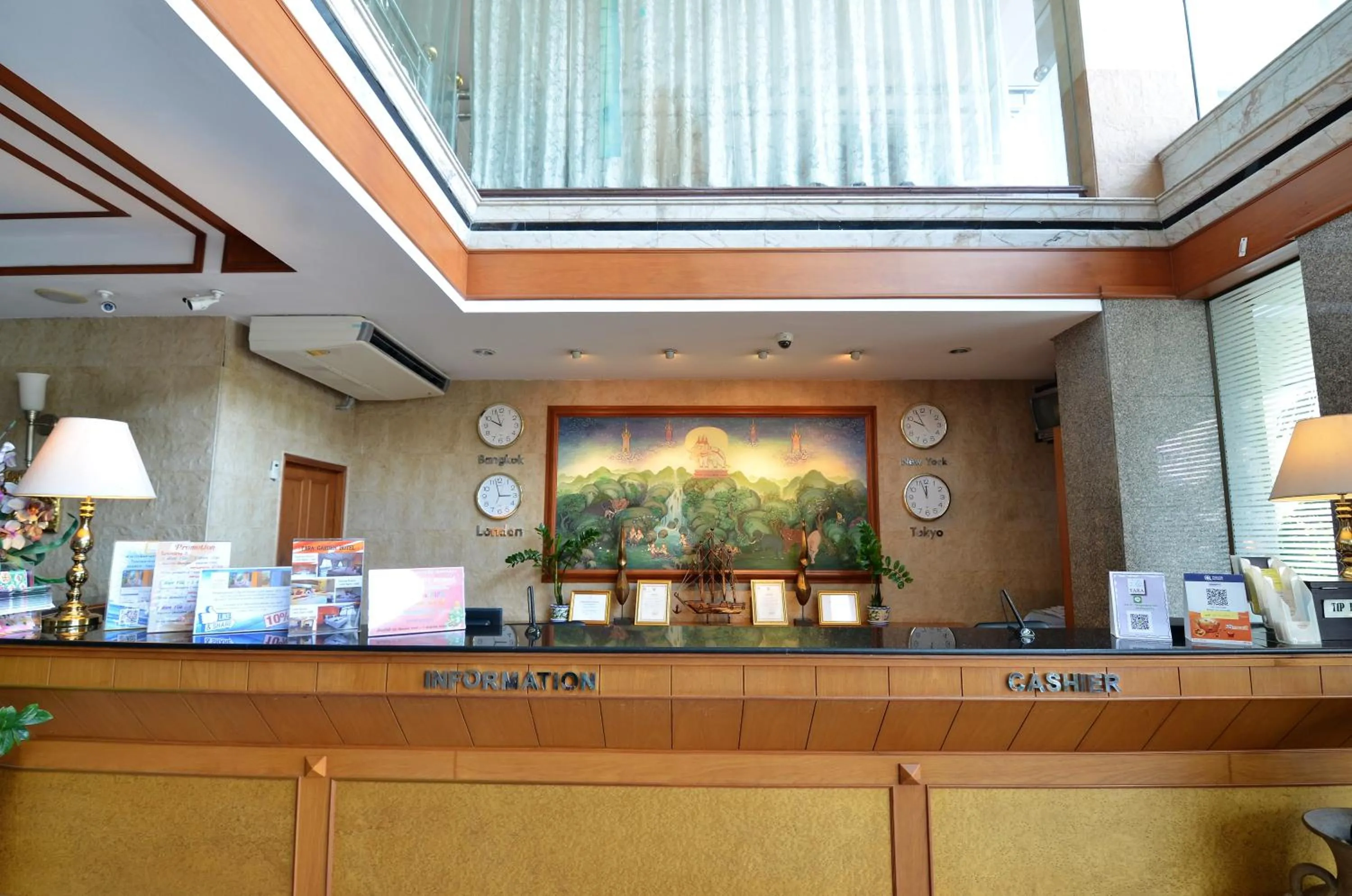 Lobby or reception in Grand Tara Garden Thai Hotel