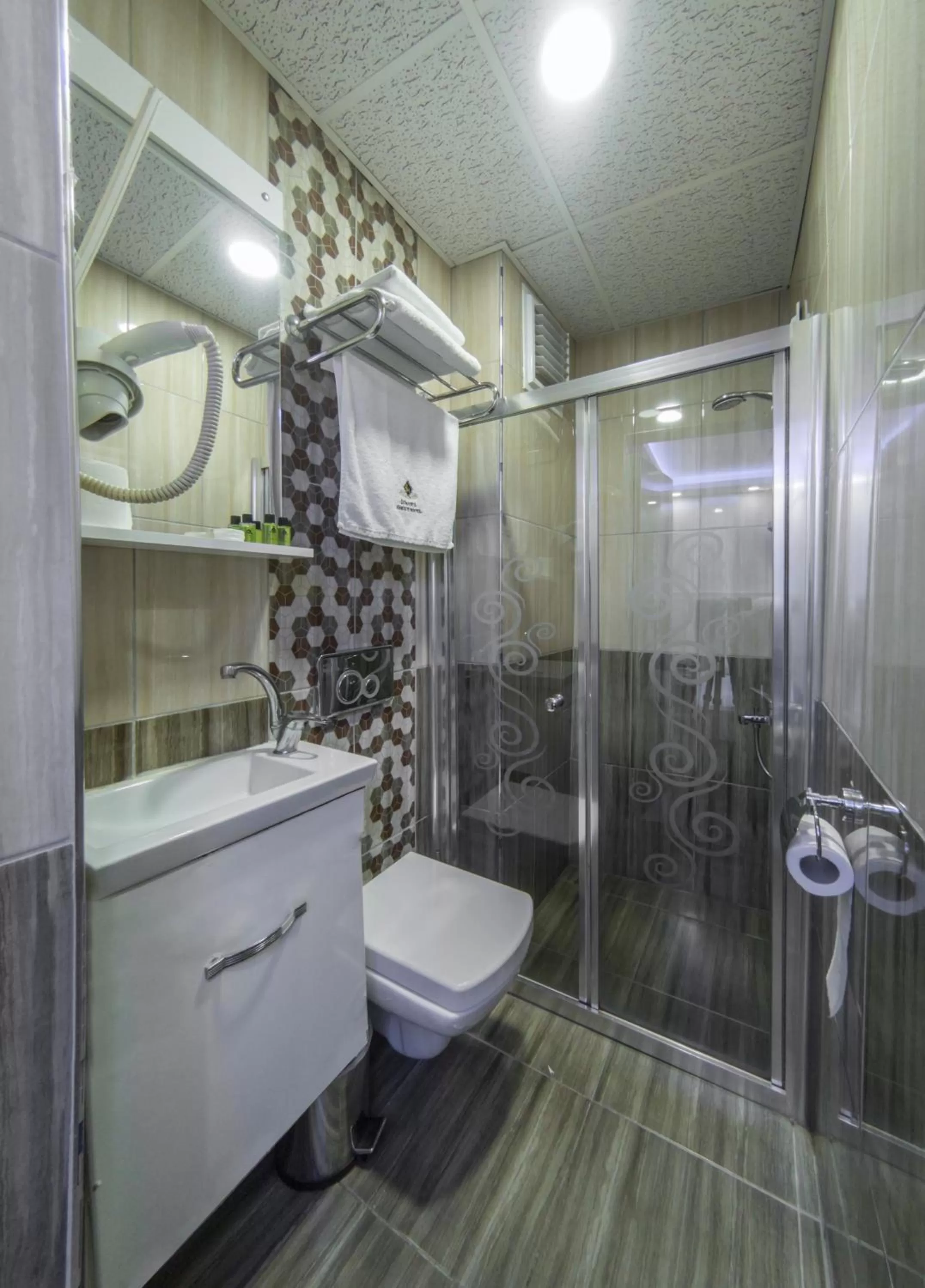 Bathroom in Istanbul Sirkeci Hotel