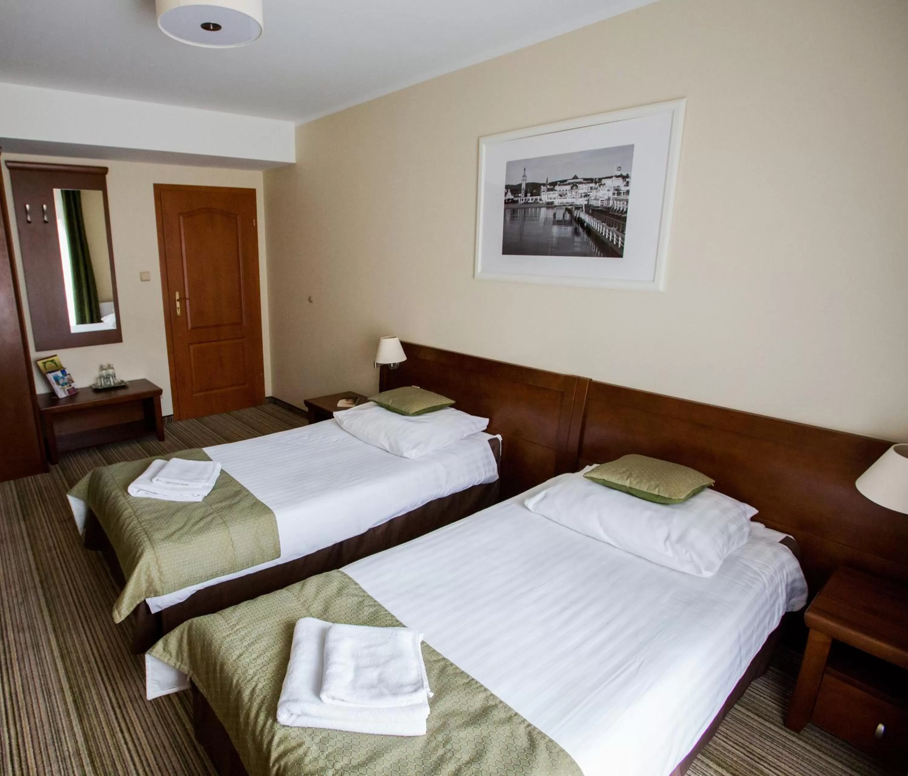 Bedroom, Bed in Villa Palladium