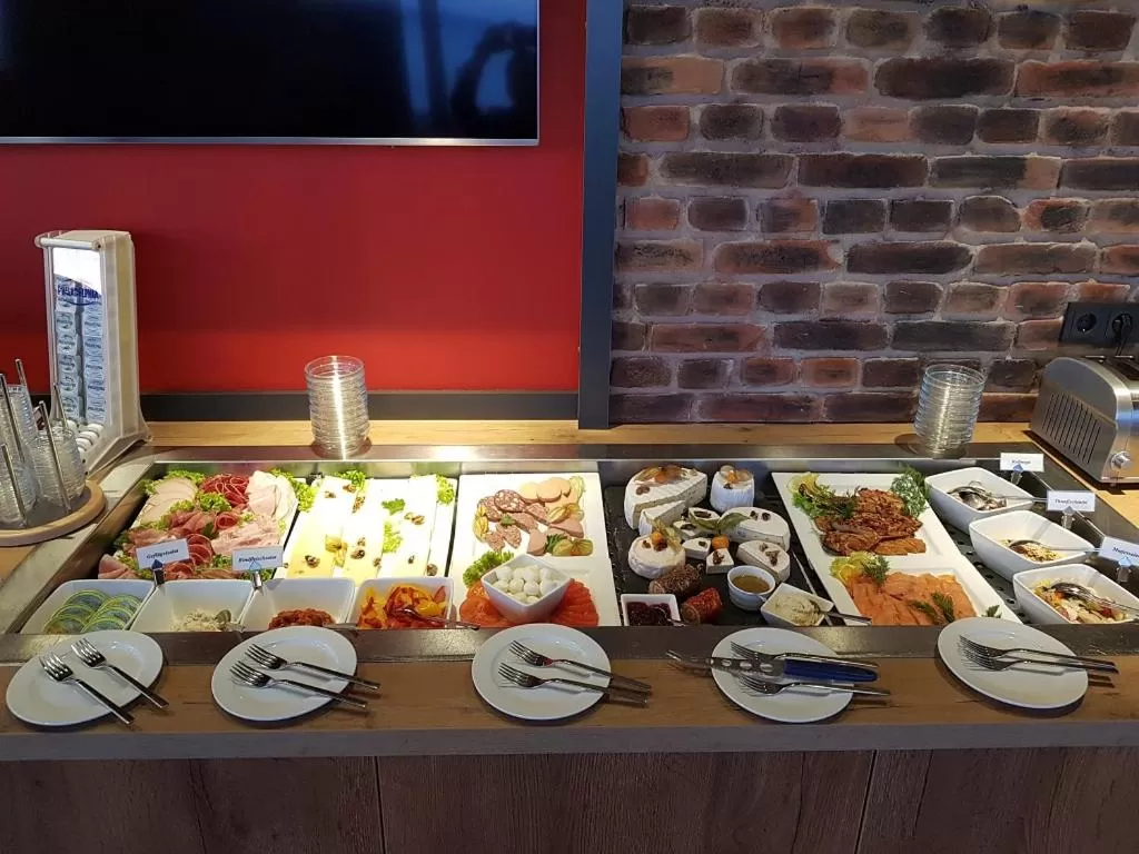 Breakfast in Hotel Hafenresidenz Stralsund