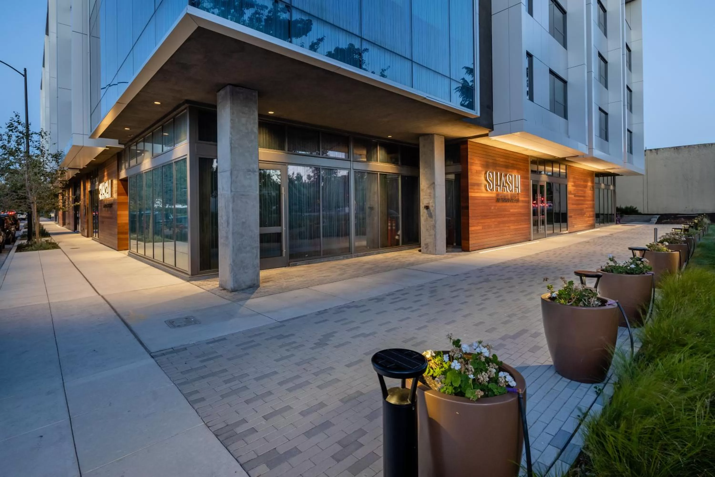 Facade/entrance in Shashi Hotel Mountain View Palo Alto