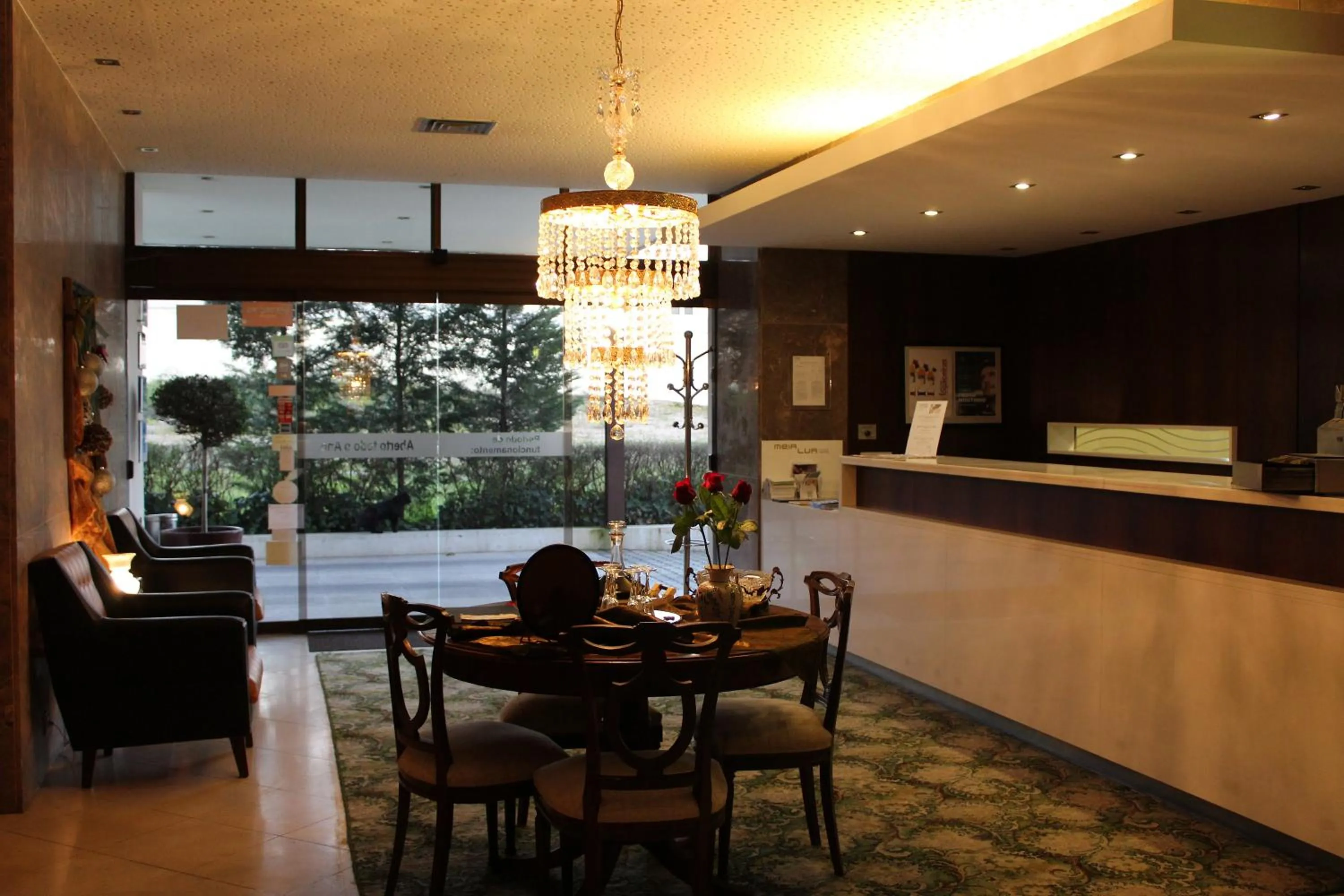 Lobby or reception in Hotel Meia Lua