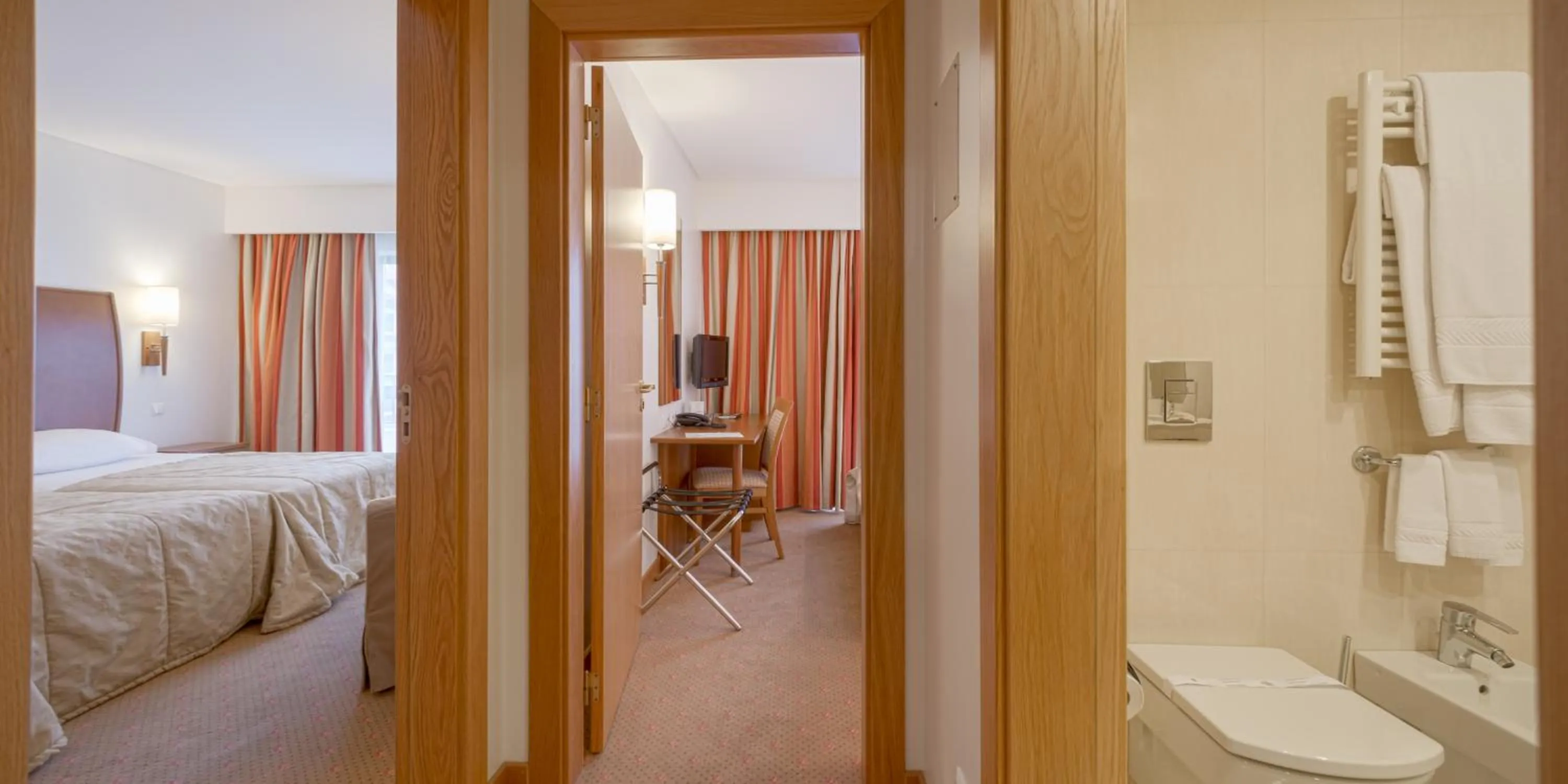 Bed in Hotel Cinquentenario & Conference Center