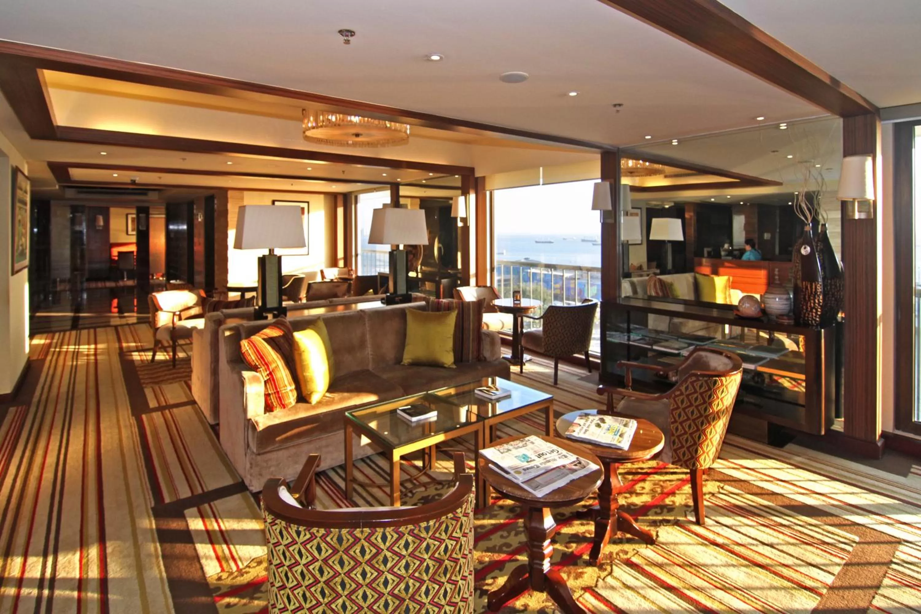 Lounge or bar in The Manila Hotel