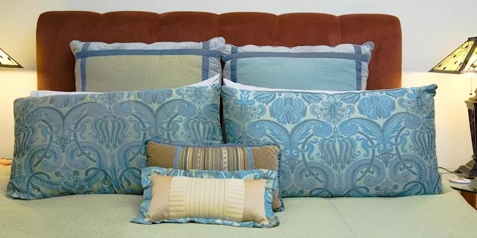 Decorative detail, Bed in Harvey House Bed & Breakfast