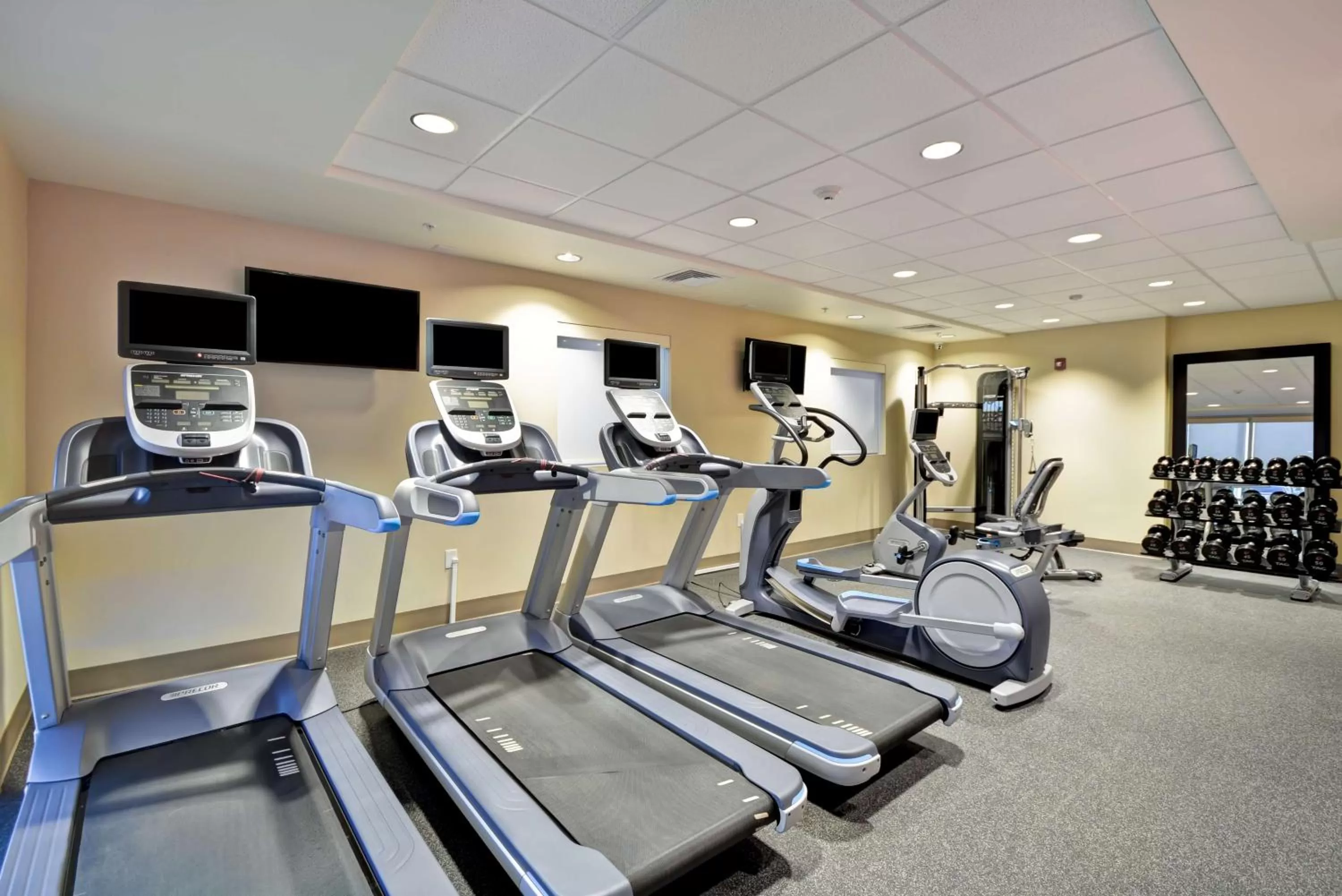Fitness centre/facilities in Home2 Suites By Hilton Livermore