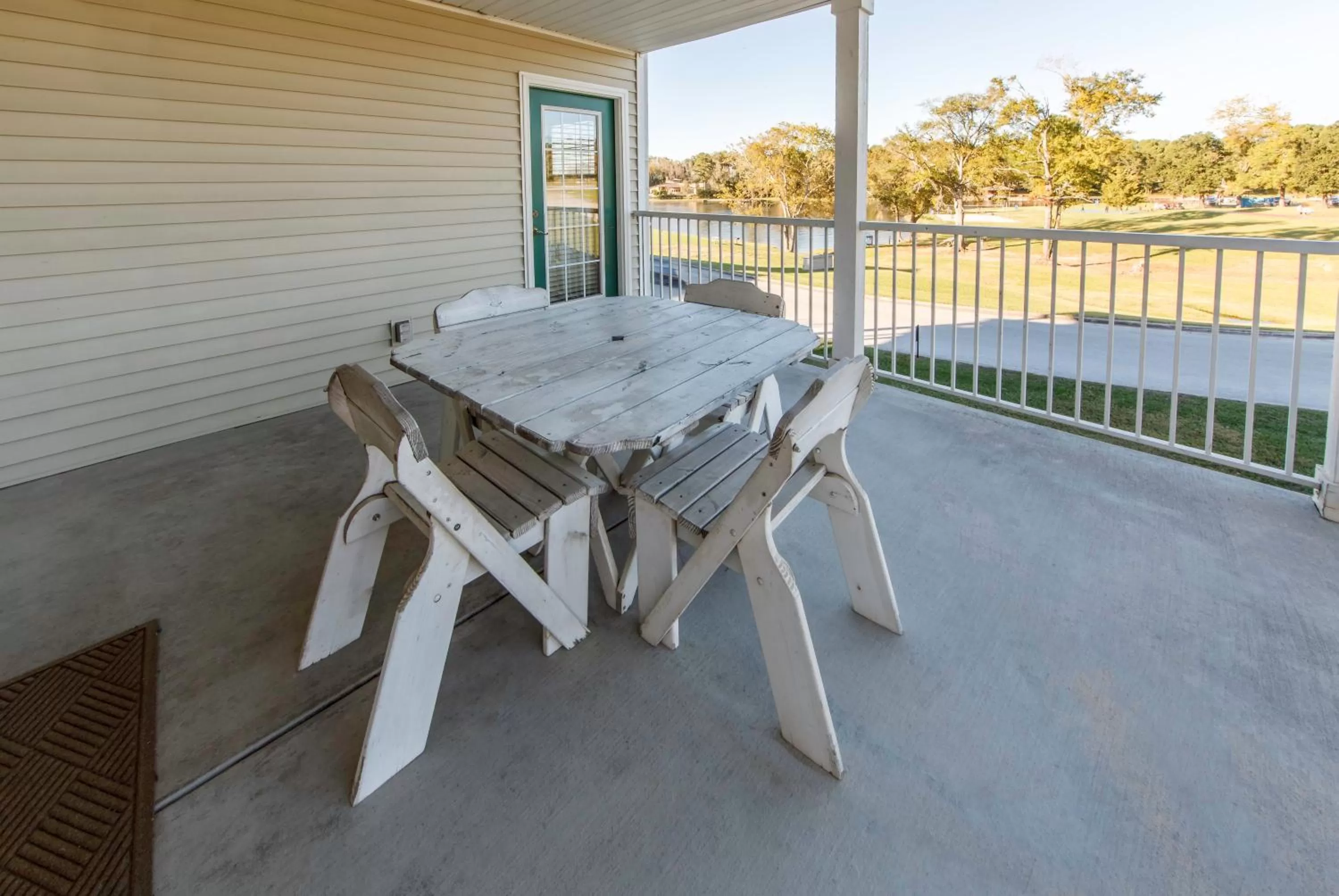 Photo of the whole room in Holiday Inn Club Vacations Piney Shores Resort at Lake Conroe