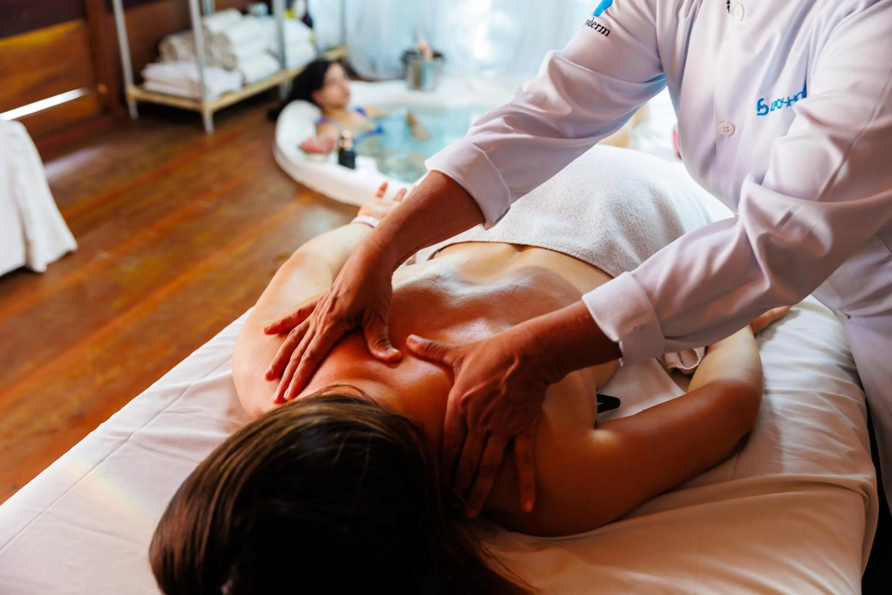 People in Carnaubinha Praia Resort