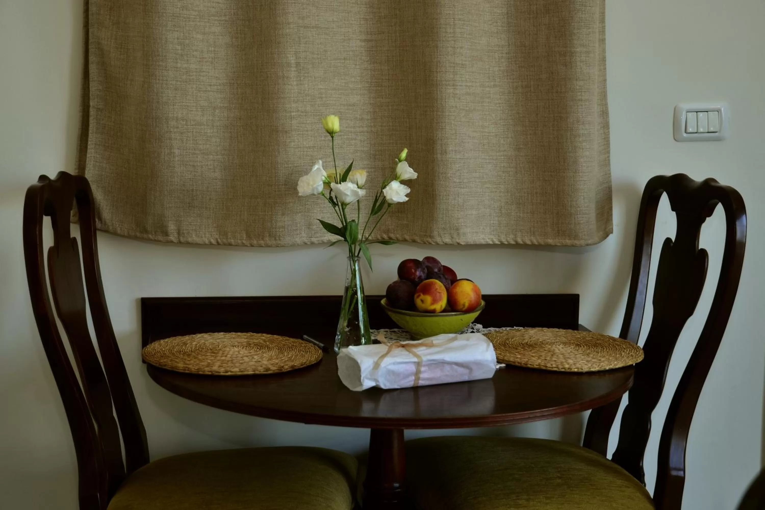 Dining area in HaBaronit