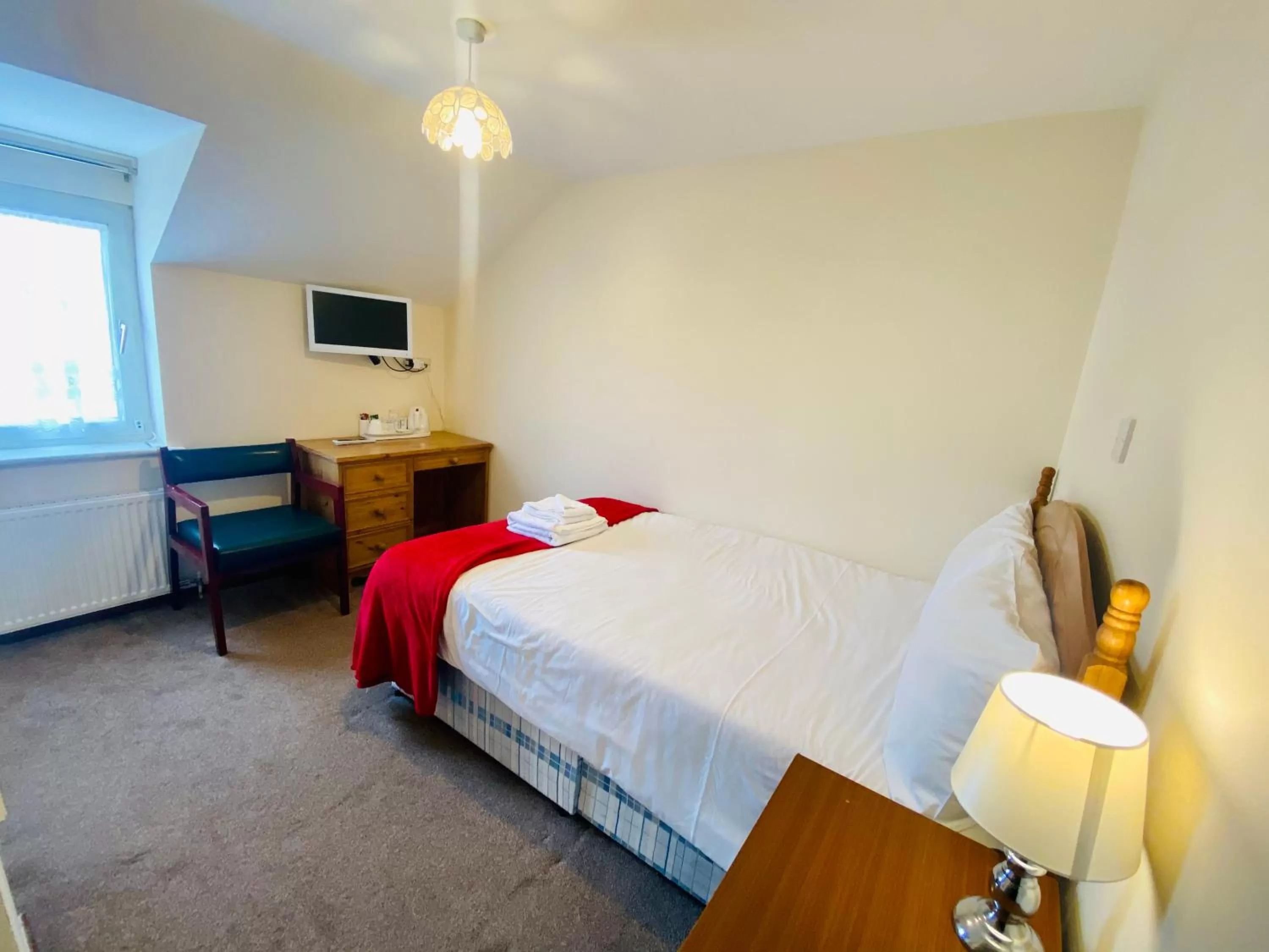 Bed in Mount Pleasant Hotel