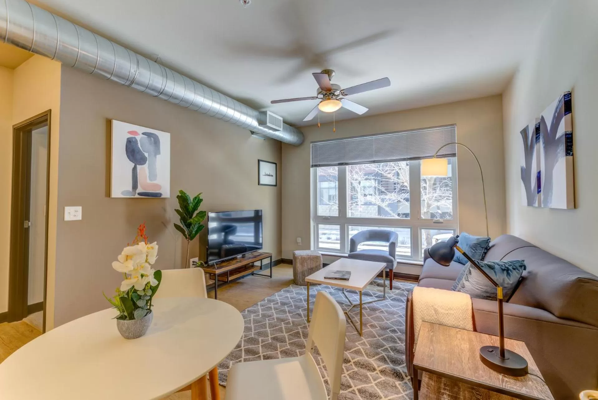 TV and multimedia in Kasa Westown Milwaukee