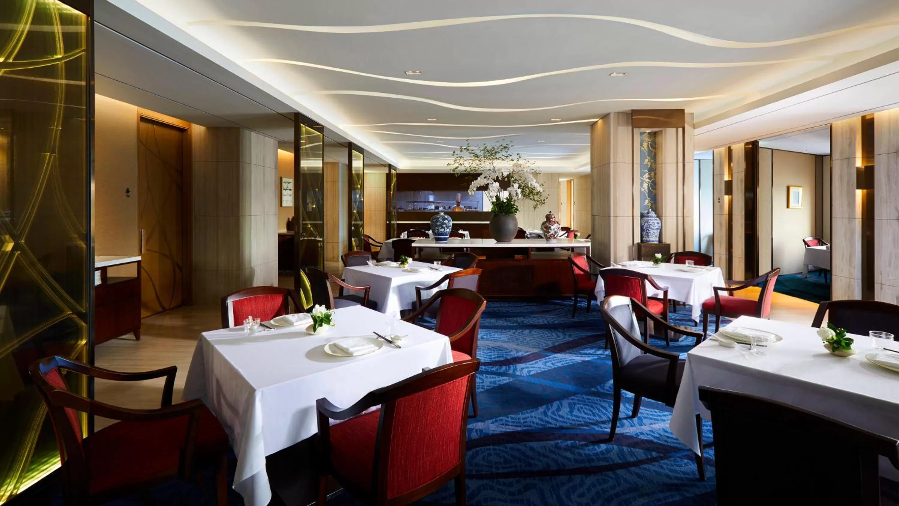 Restaurant/places to eat in Grand InterContinental Seoul Parnas by IHG