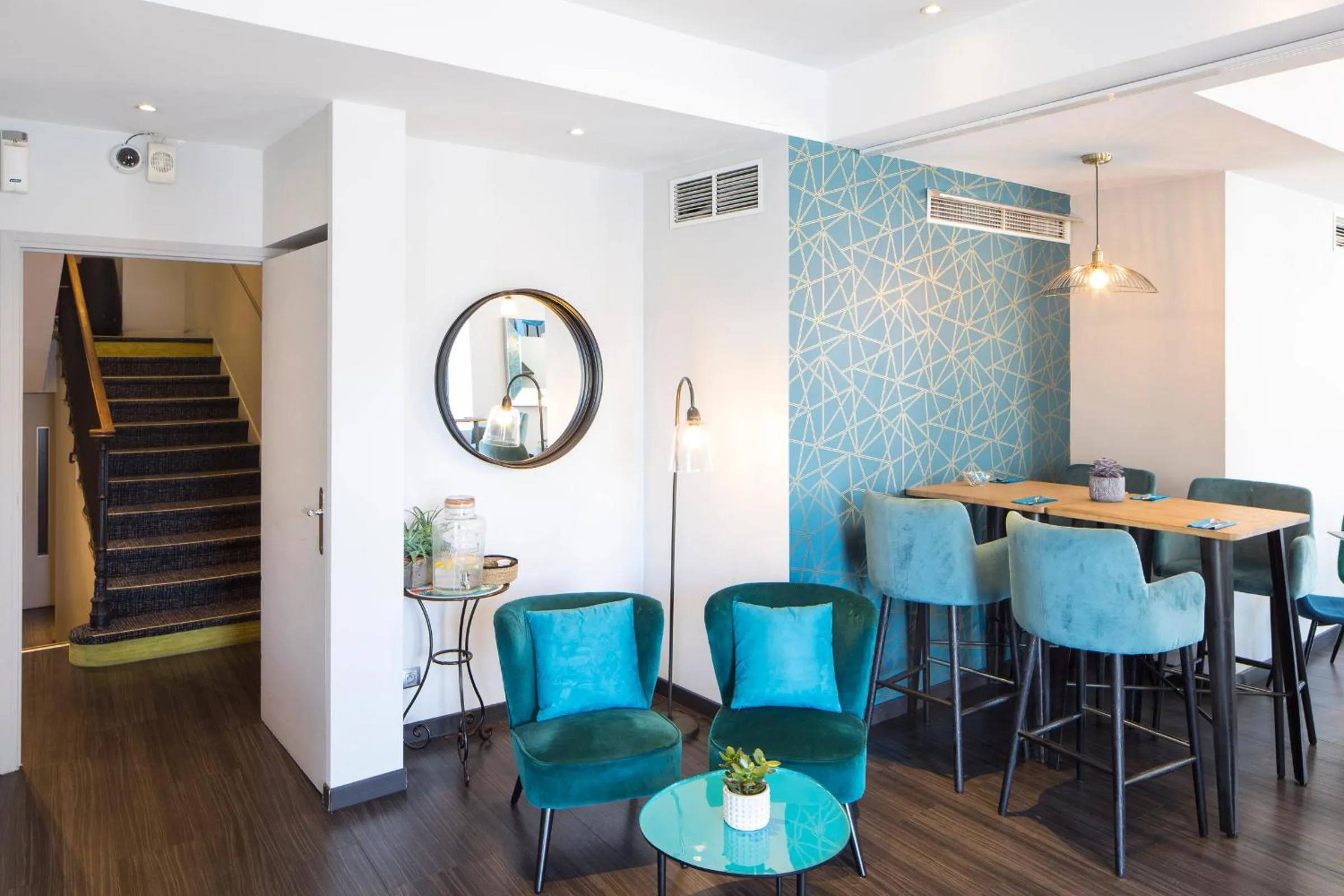 Seating area in Hôtel Relais Acropolis