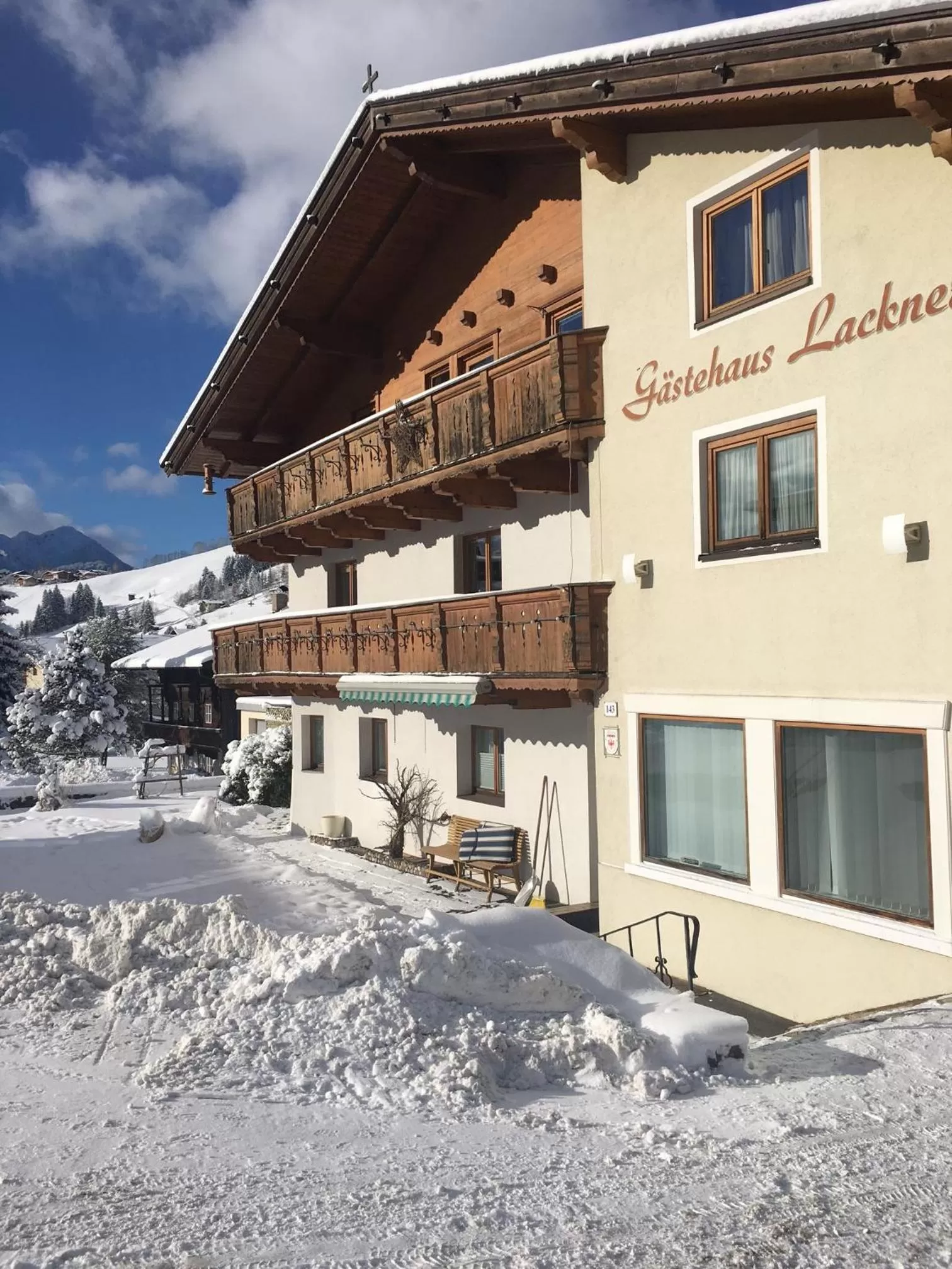 Facade/entrance in Gästehaus Lackner