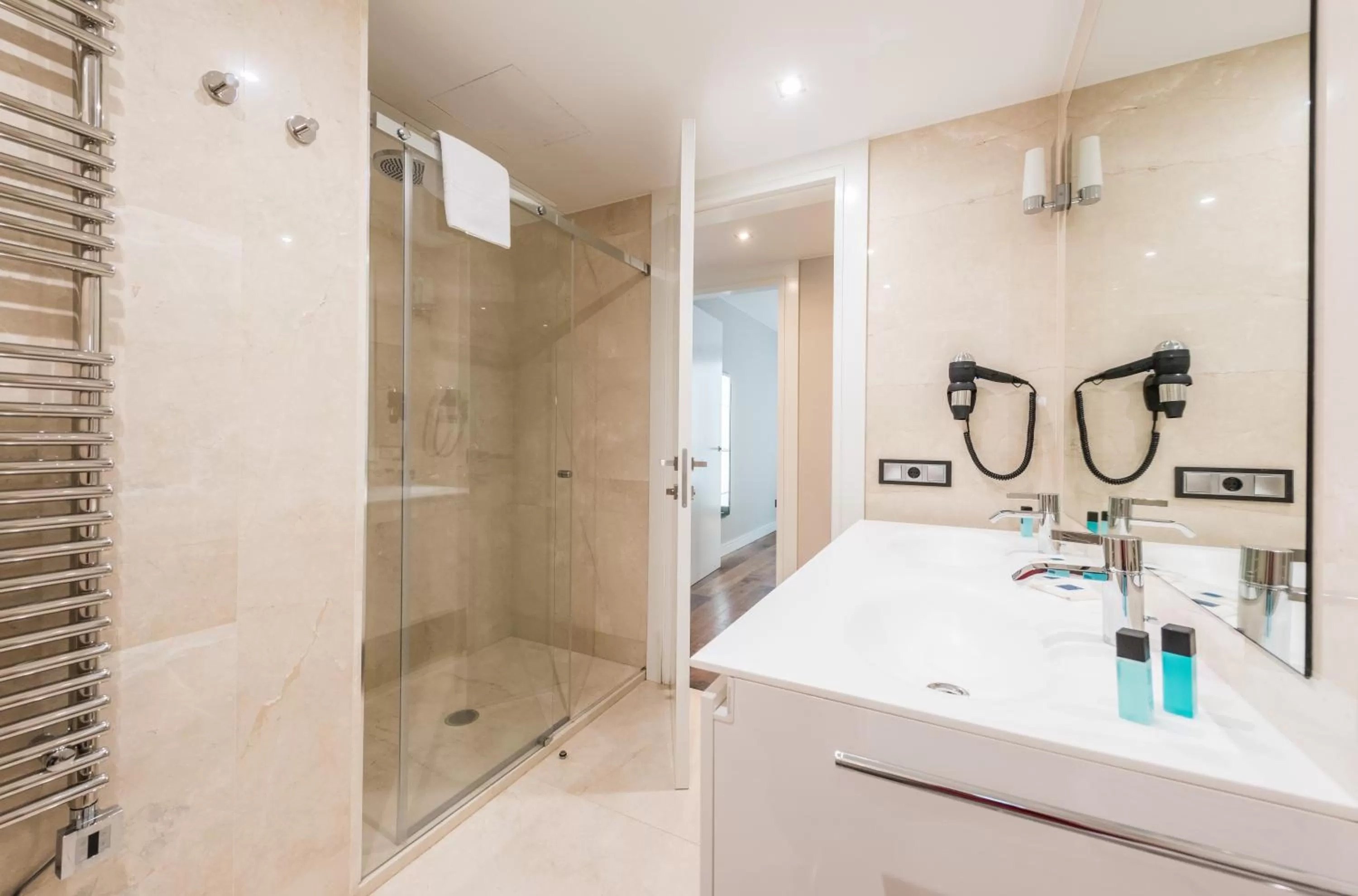 Bathroom in Gran View Apartments