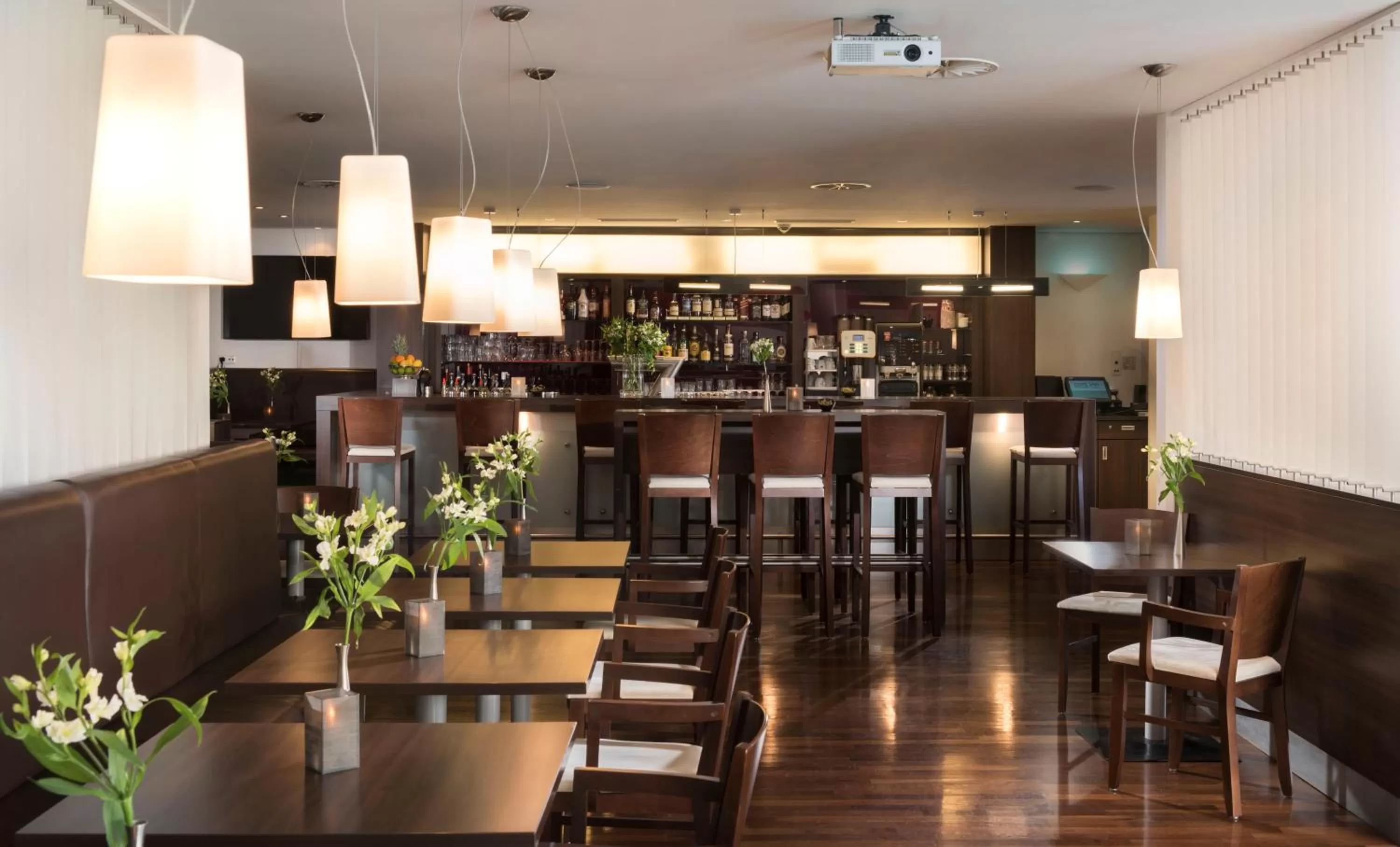 Lounge or bar in Mercure Hotel Mannheim am Friedensplatz