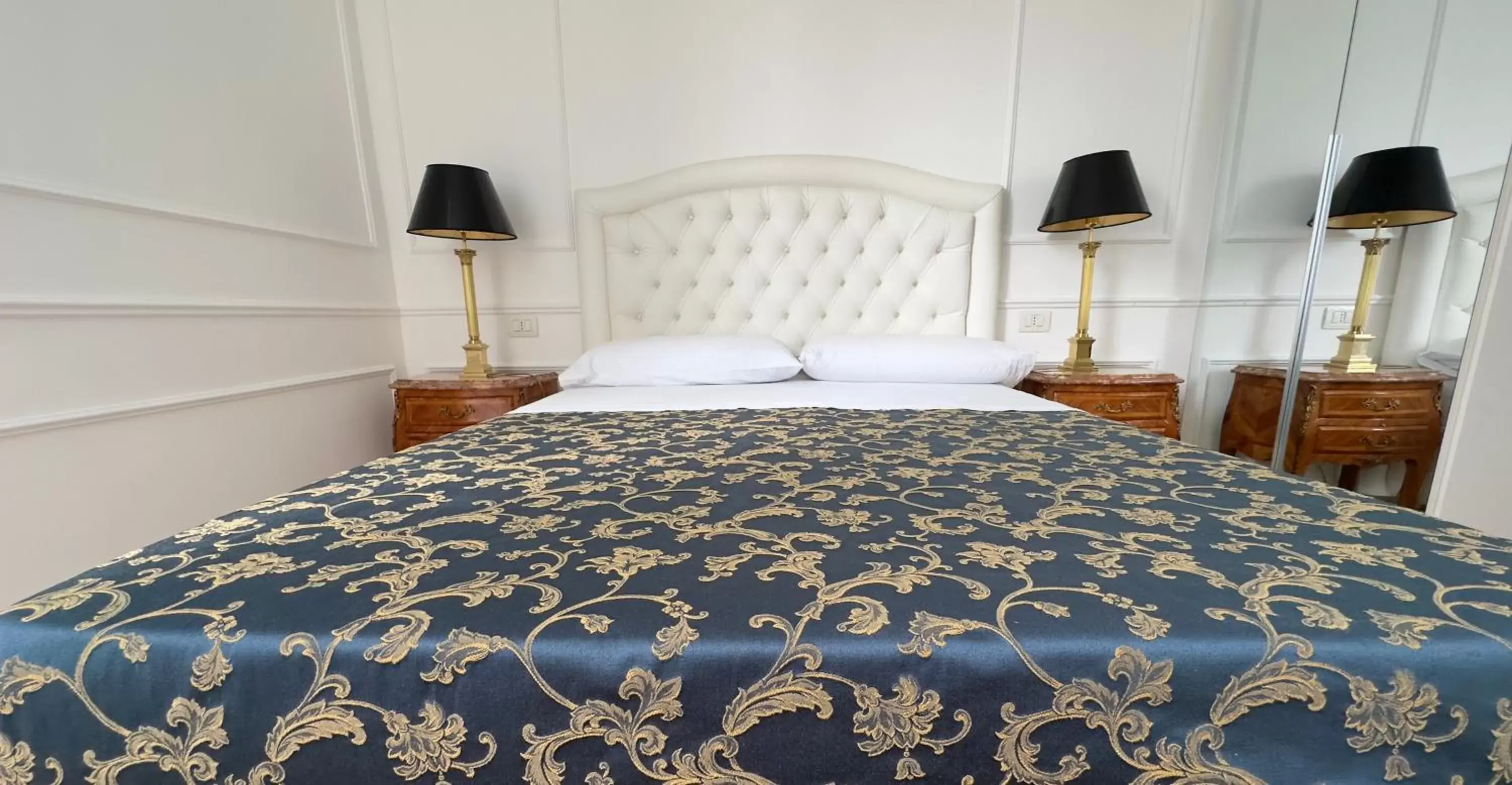 Deluxe Room in Bed And Breakfast King Plaza Deluxe Room in Bed And Breakfast King Plaza