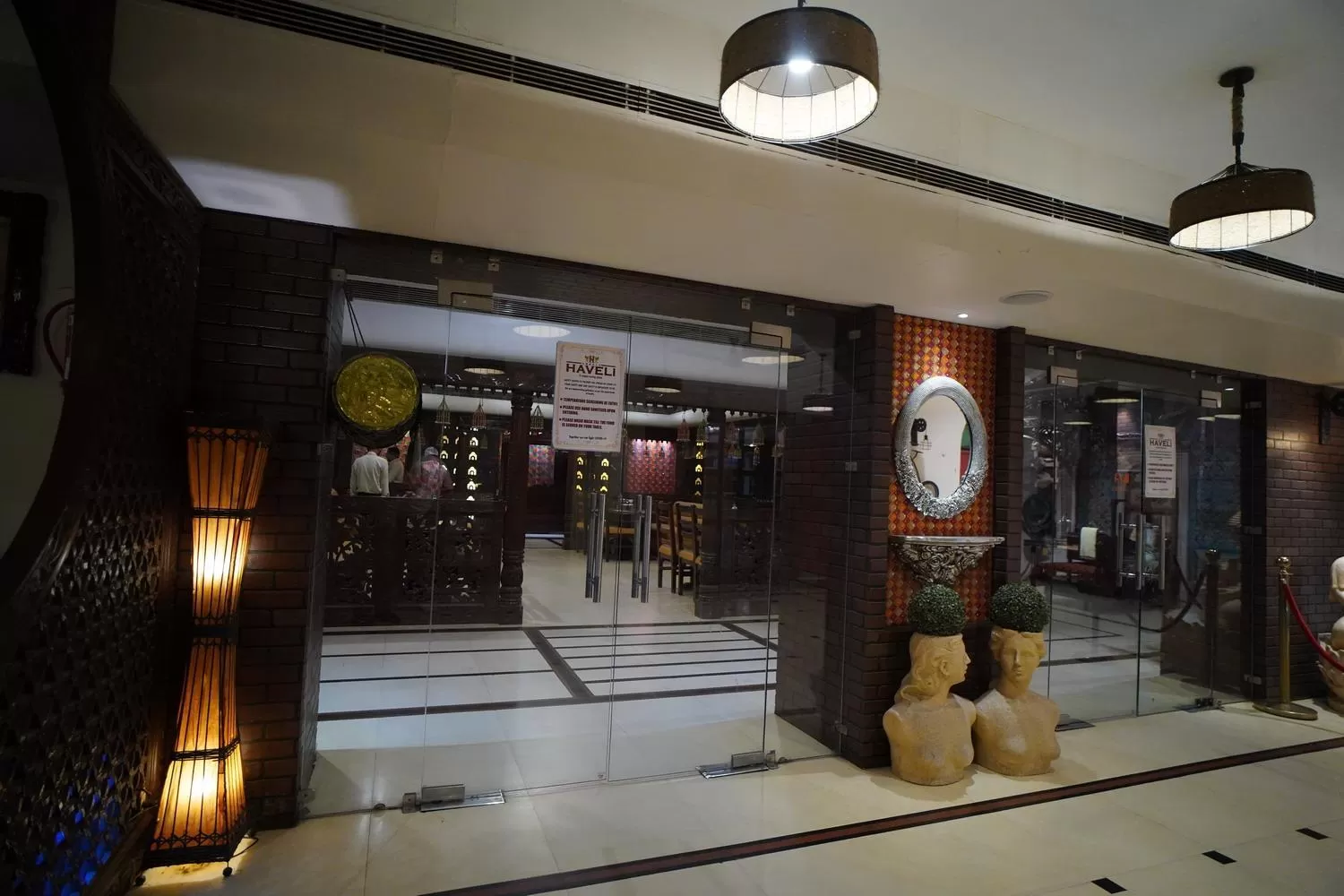 Lobby or reception in Ambala Haveli