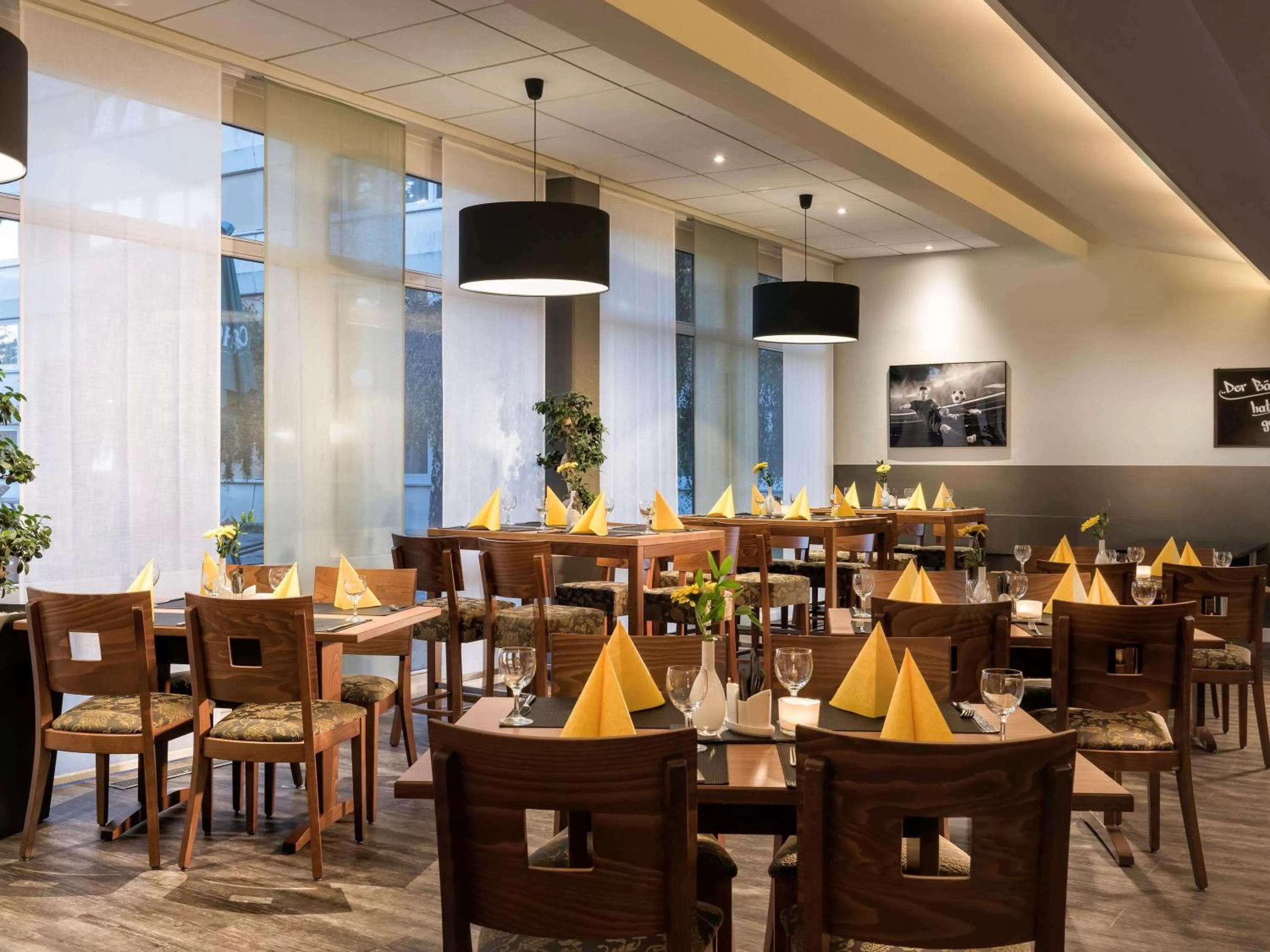 Restaurant/Places to Eat in ibis Dortmund West