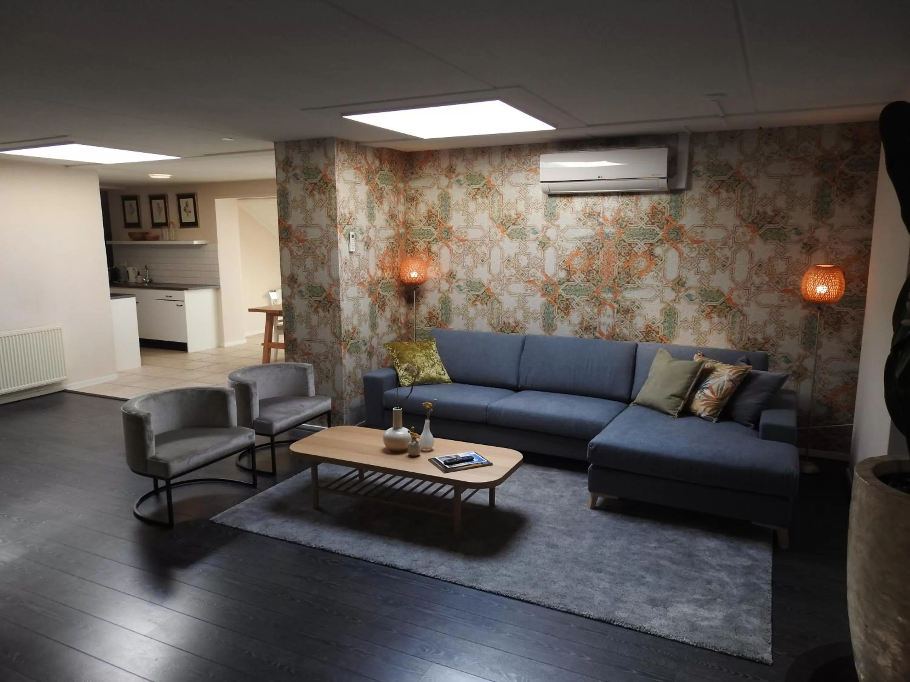 Living room in Van der Valk Hotel Emmeloord