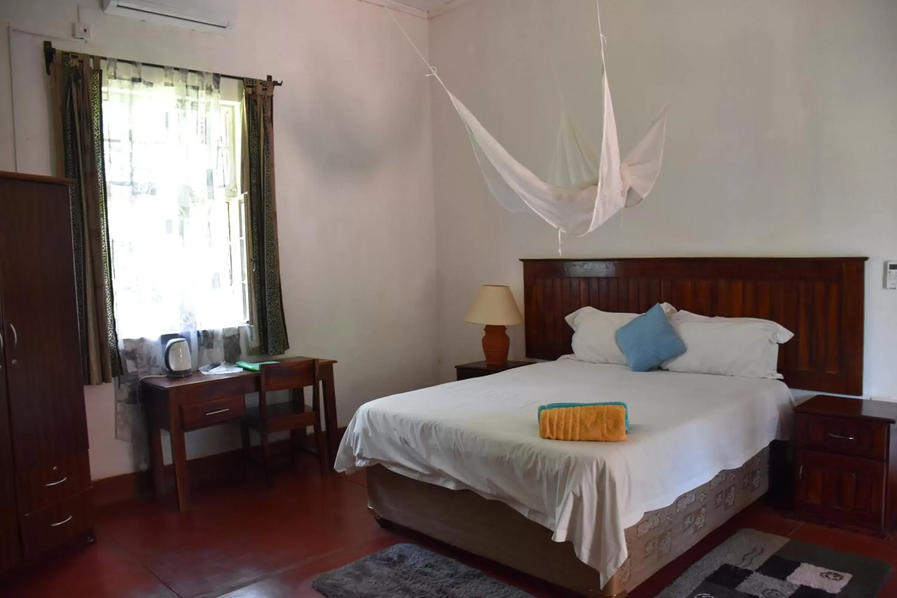 Double or Twin Room with Shared Bathroom - single occupancy in Tabonina Bis Double or Twin Room with Shared Bathroom - single occupancy in Tabonina Bis