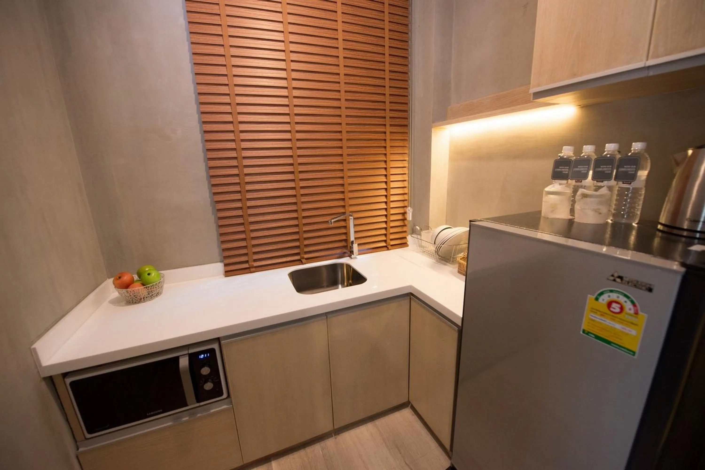 Kitchen or kitchenette in Chu Hotel