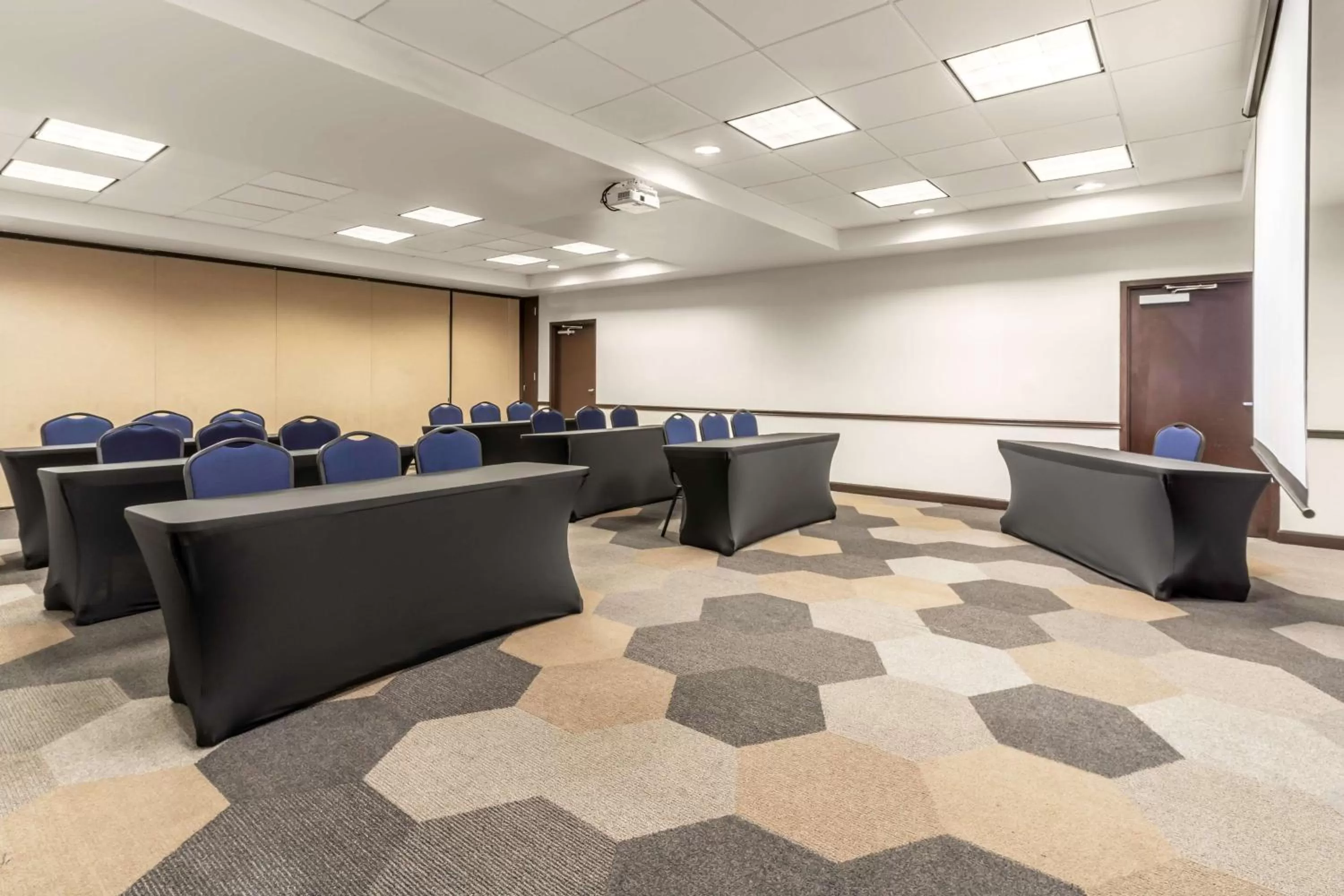 On site in Hyatt Place Richmond Arboretum