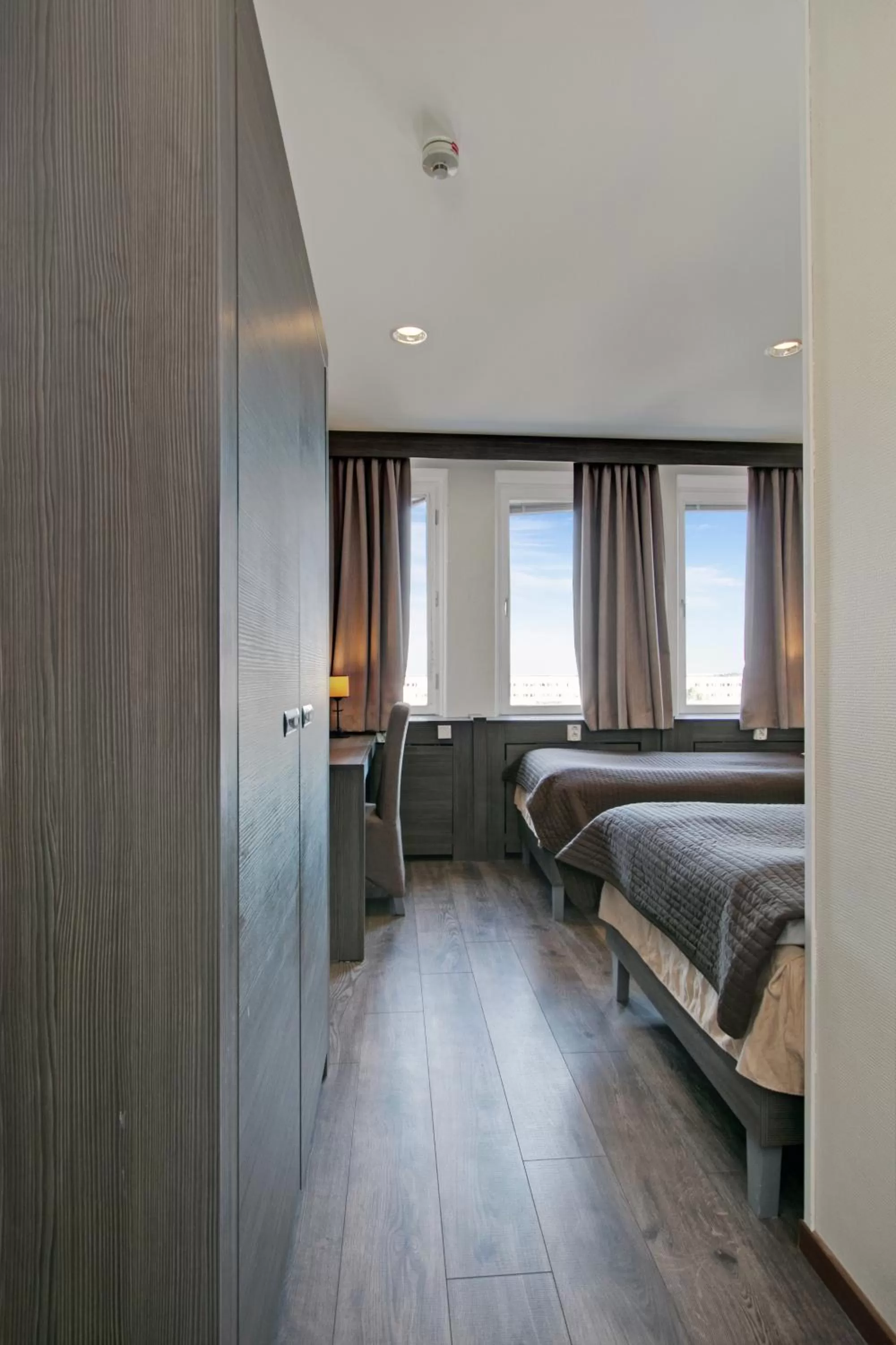 Photo of the whole room, Bed in Brunnby Hotel