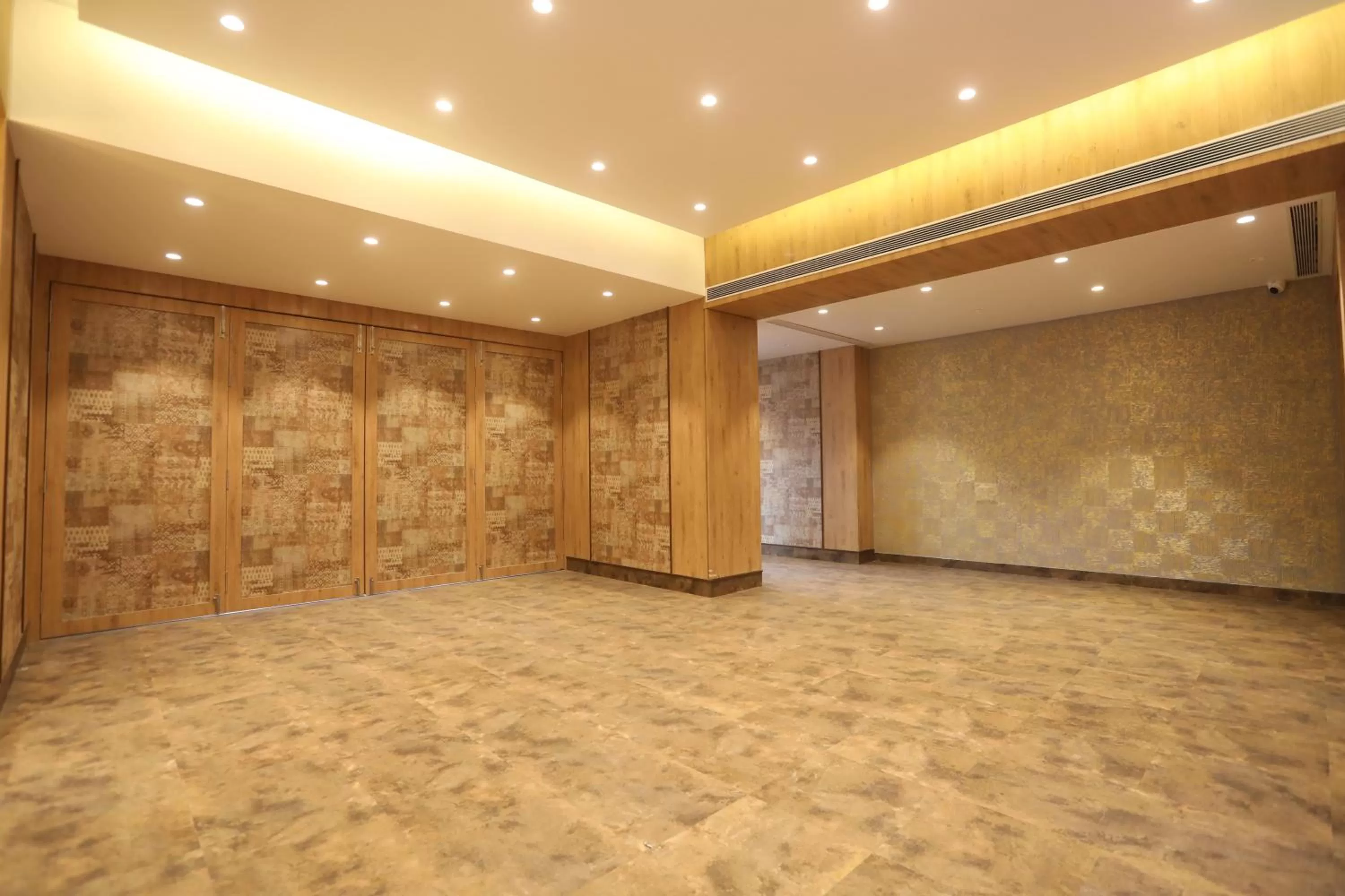 Banquet/Function facilities in Hotel Cliffton