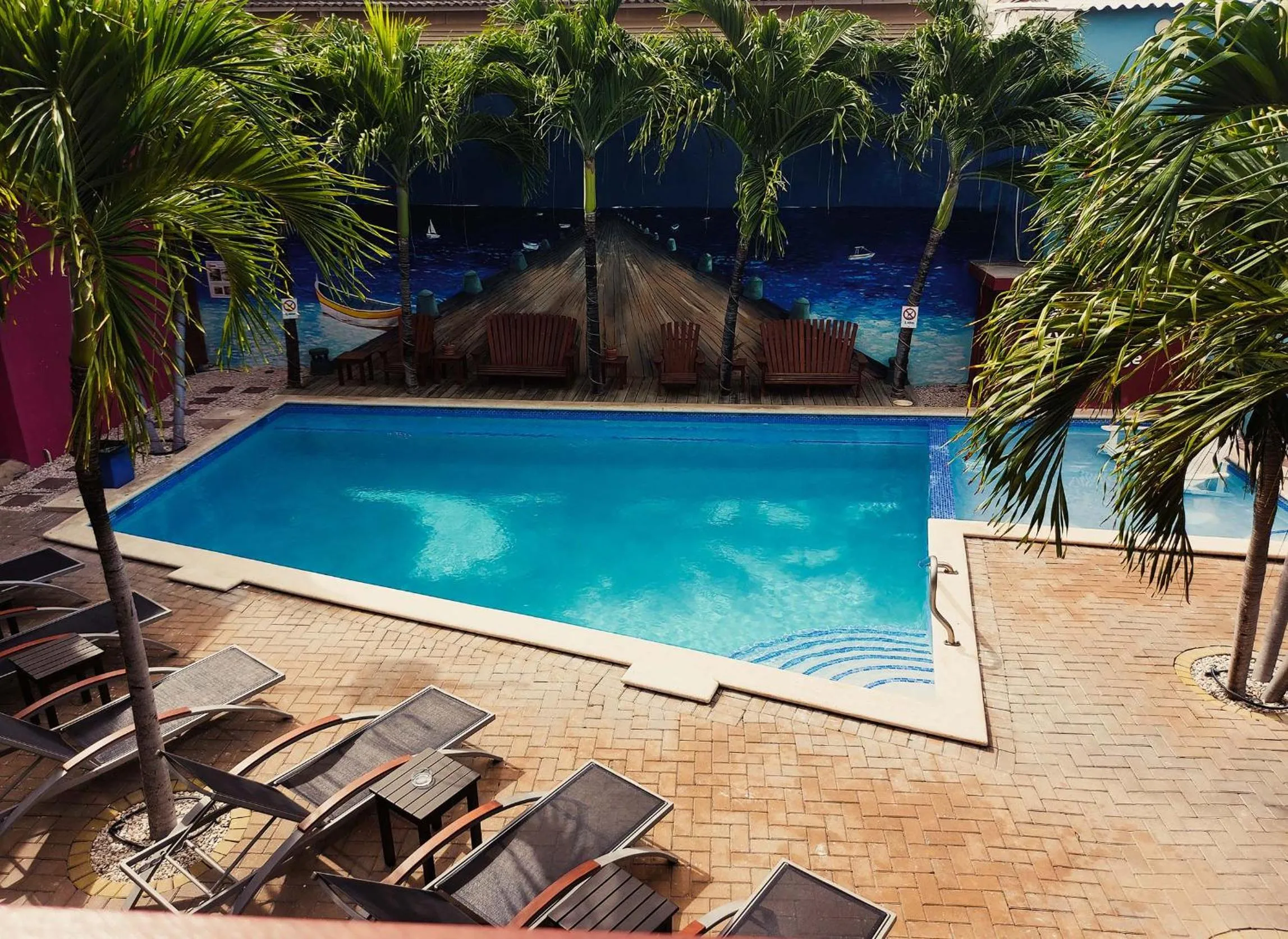 Swimming Pool in First Curacao Hostel