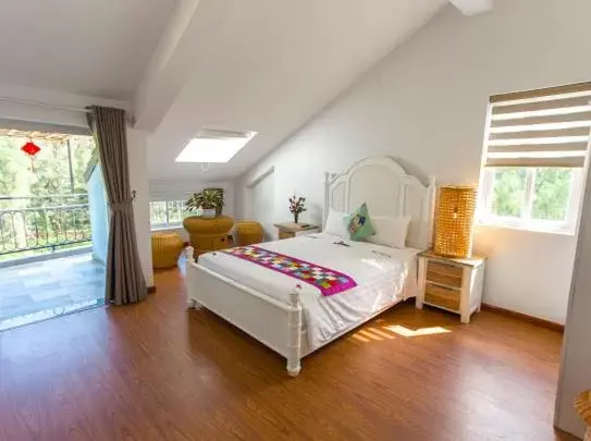 Deluxe Double Room with Sea View in Peach House Deluxe Double Room with Sea View in Peach House