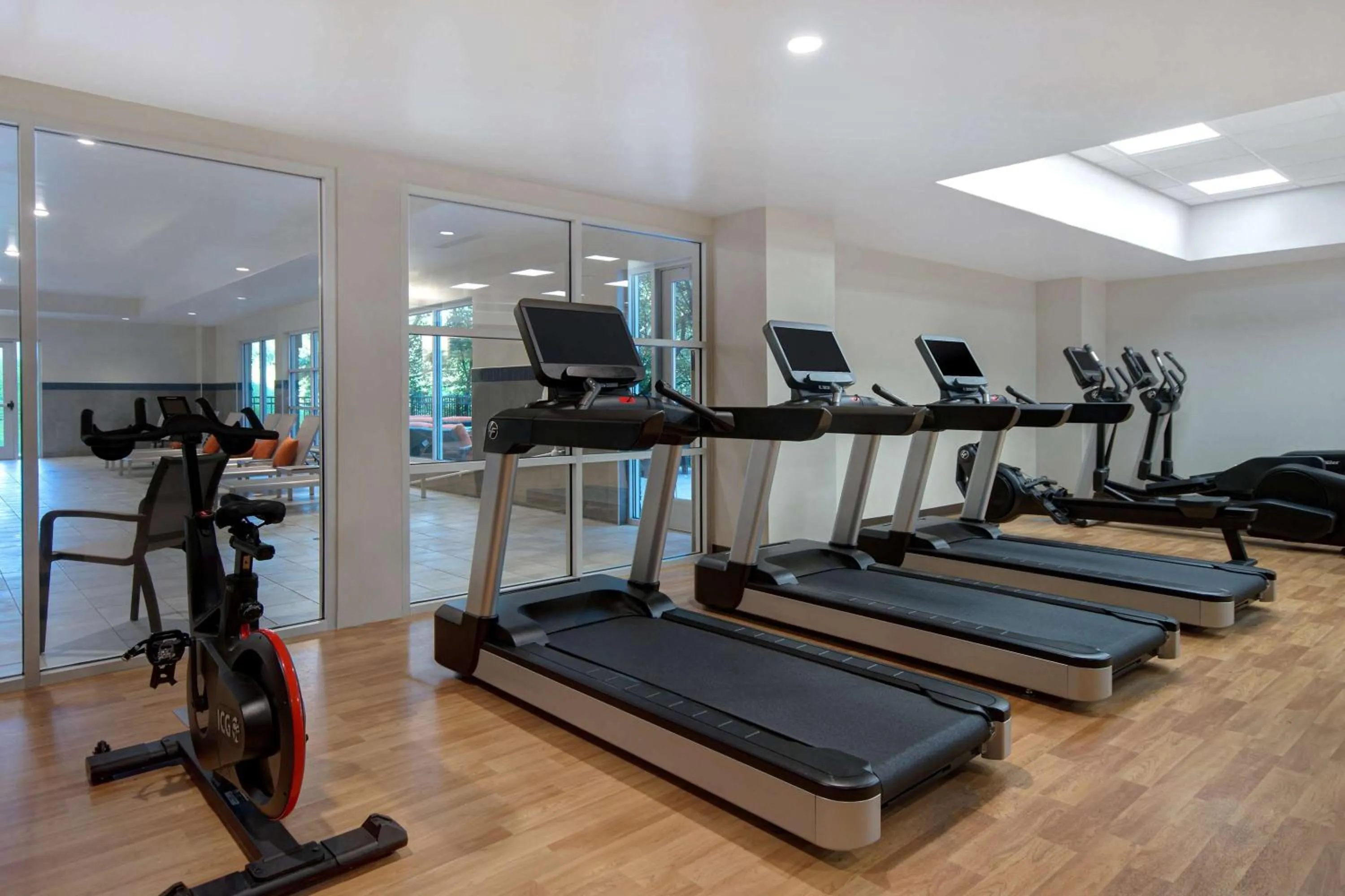 Fitness centre/facilities in Hyatt House Mall Of America Msp Airport