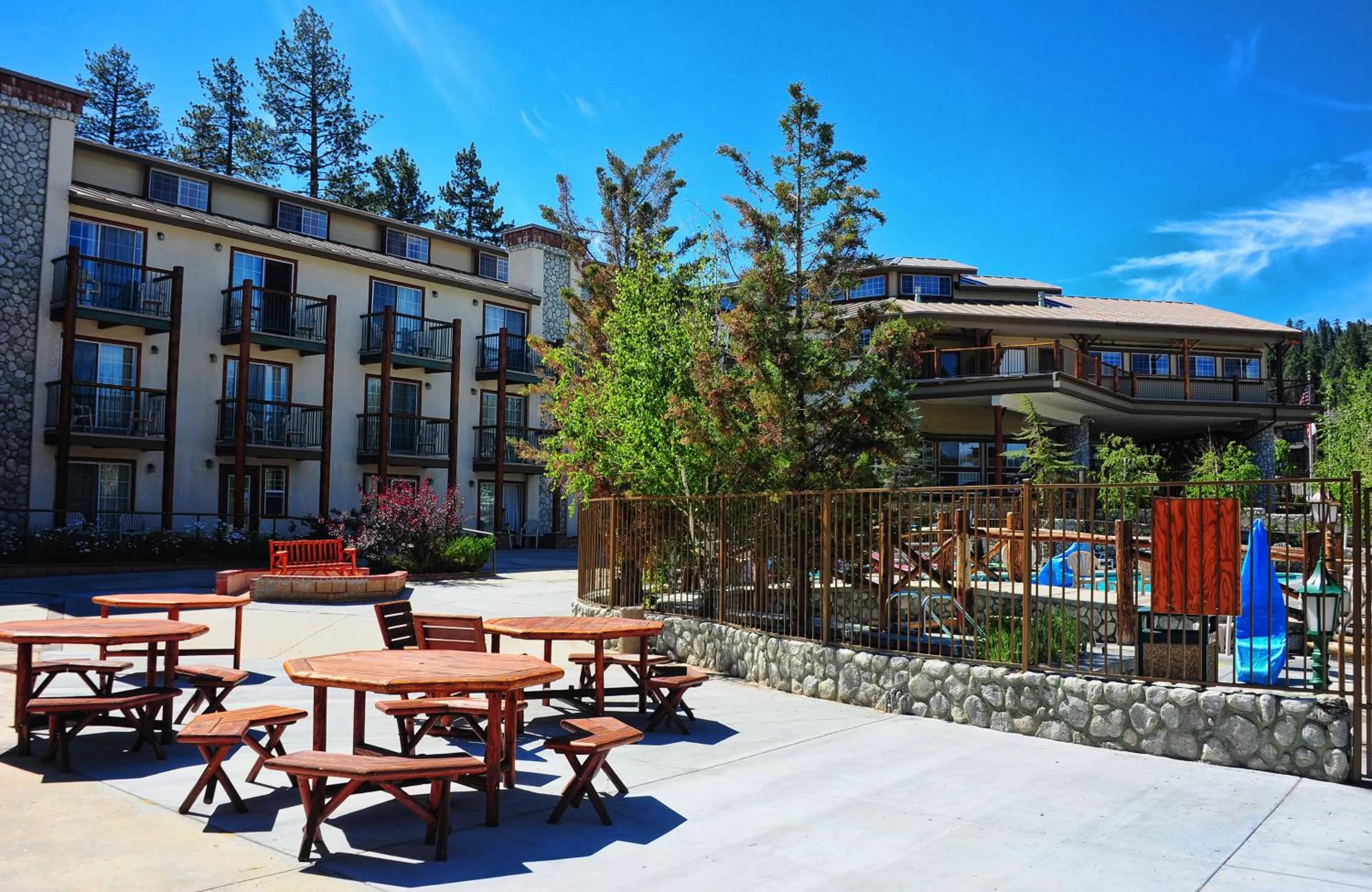 Property building in Holiday Inn Resort The Lodge at Big Bear Lake by IHG