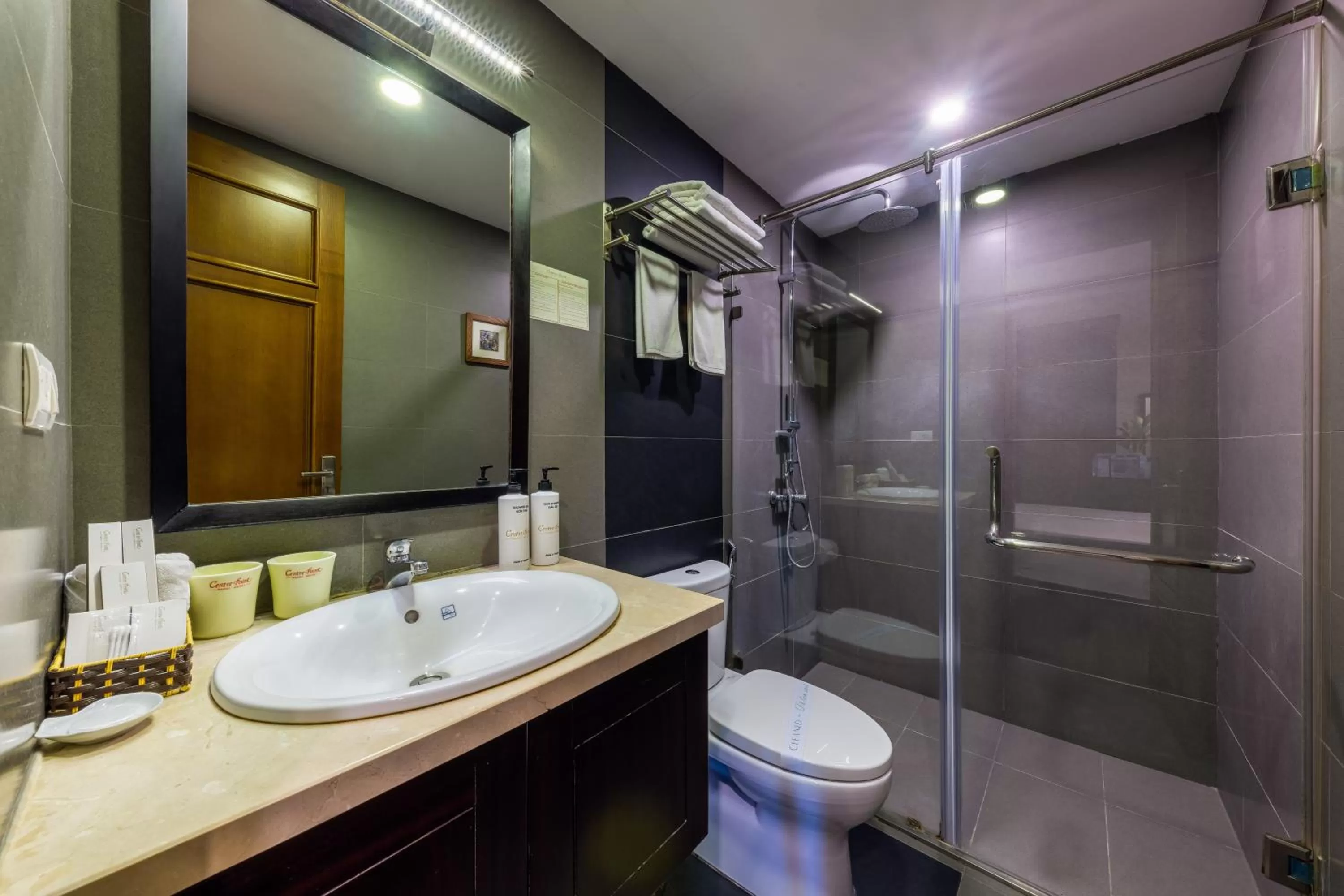 Toilet in Centre Point Hanoi Hotel