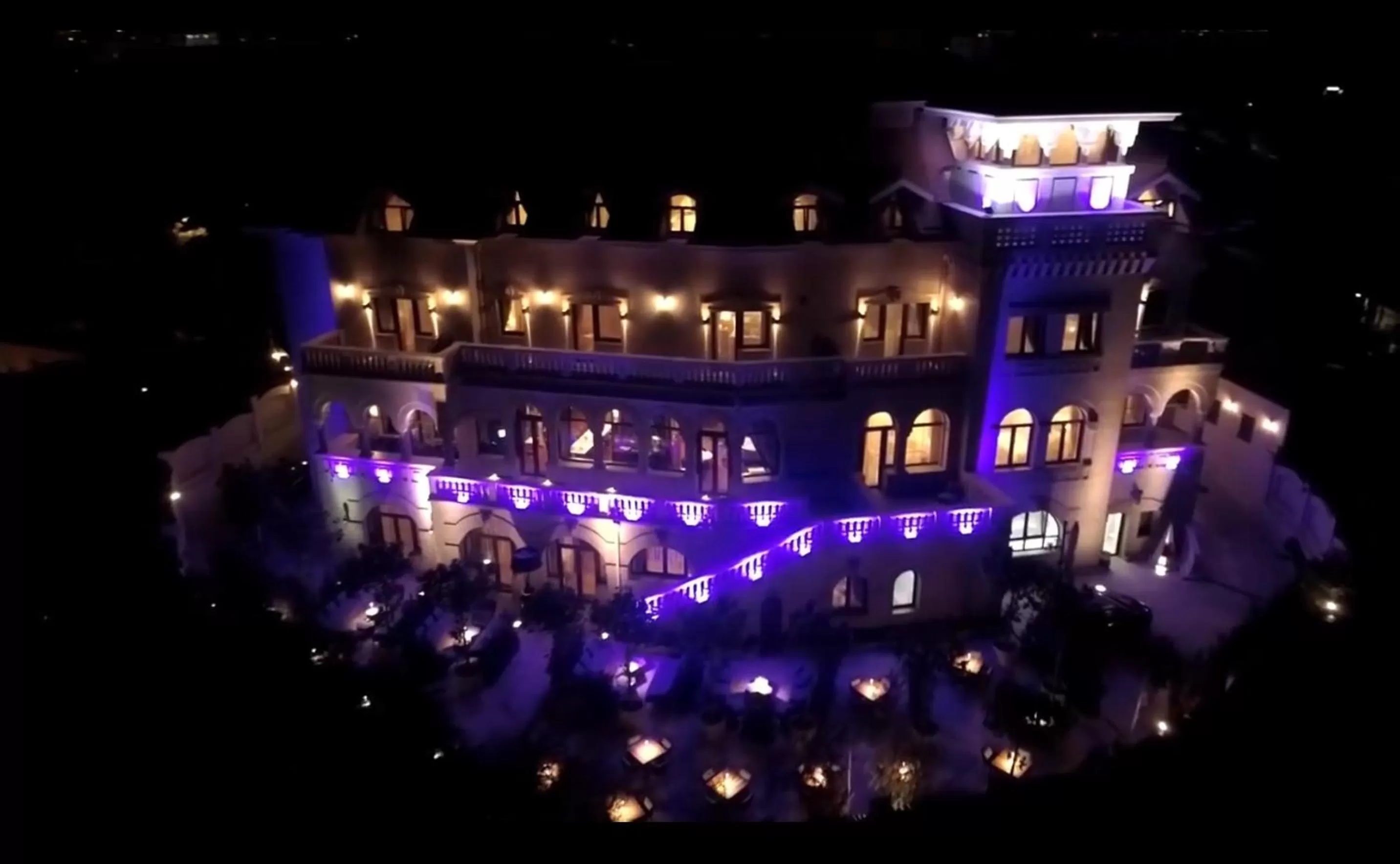 Property building in Suter Palace Heritage Boutique Hotel