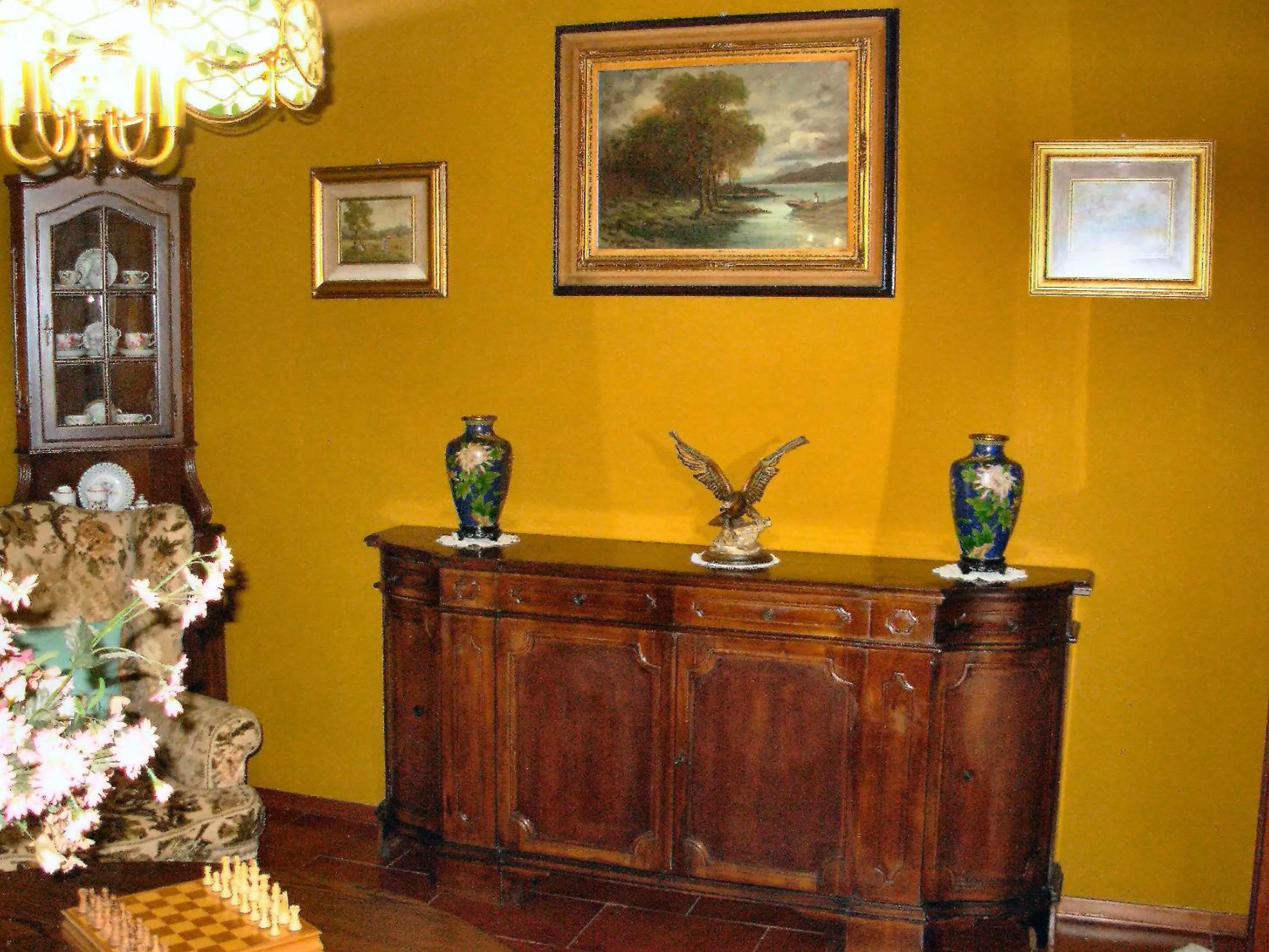 Communal lounge/ TV room in BED & BREAKFAST da marco