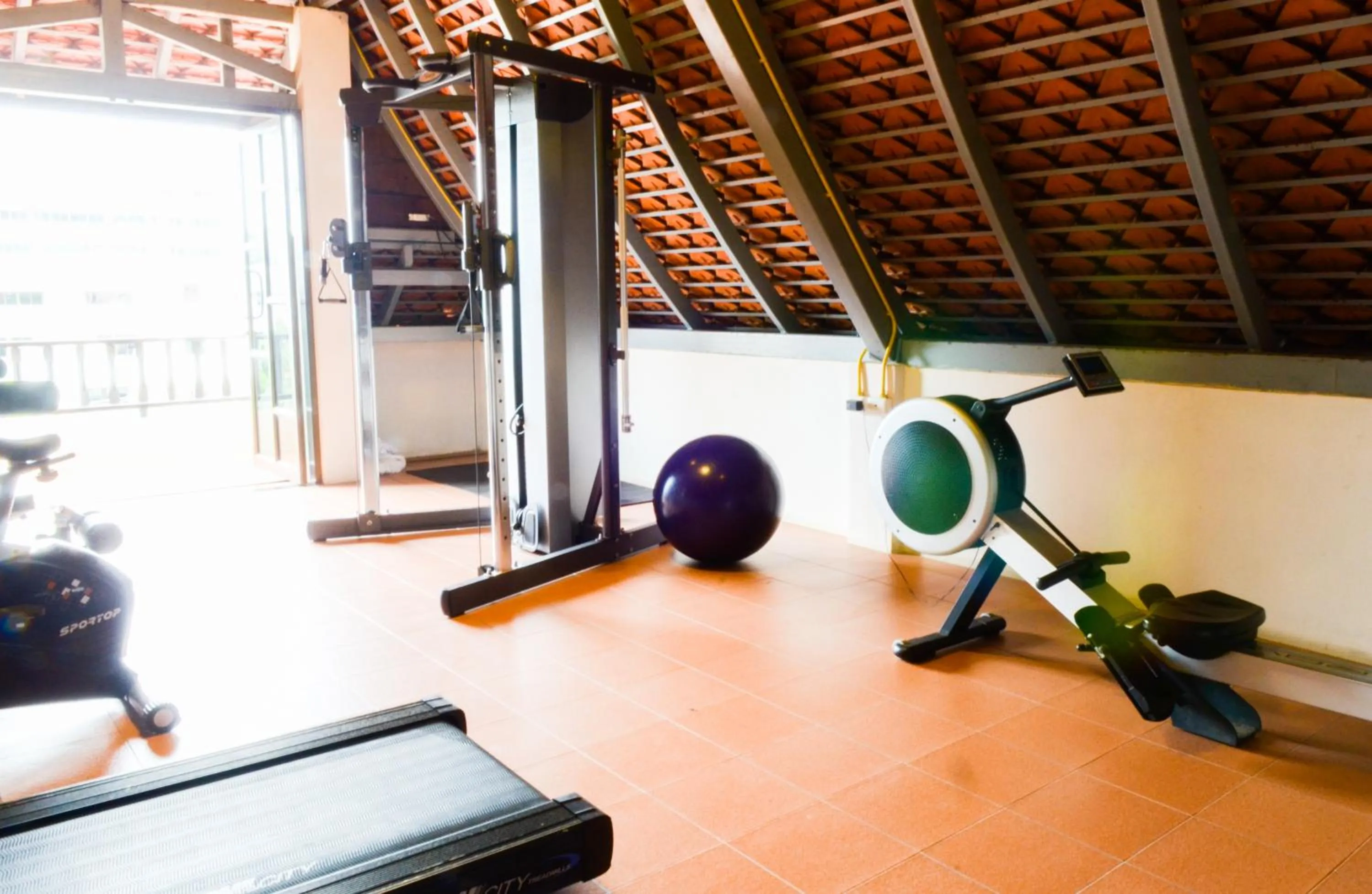 Fitness centre/facilities in Nipa Resort, Patong Beach