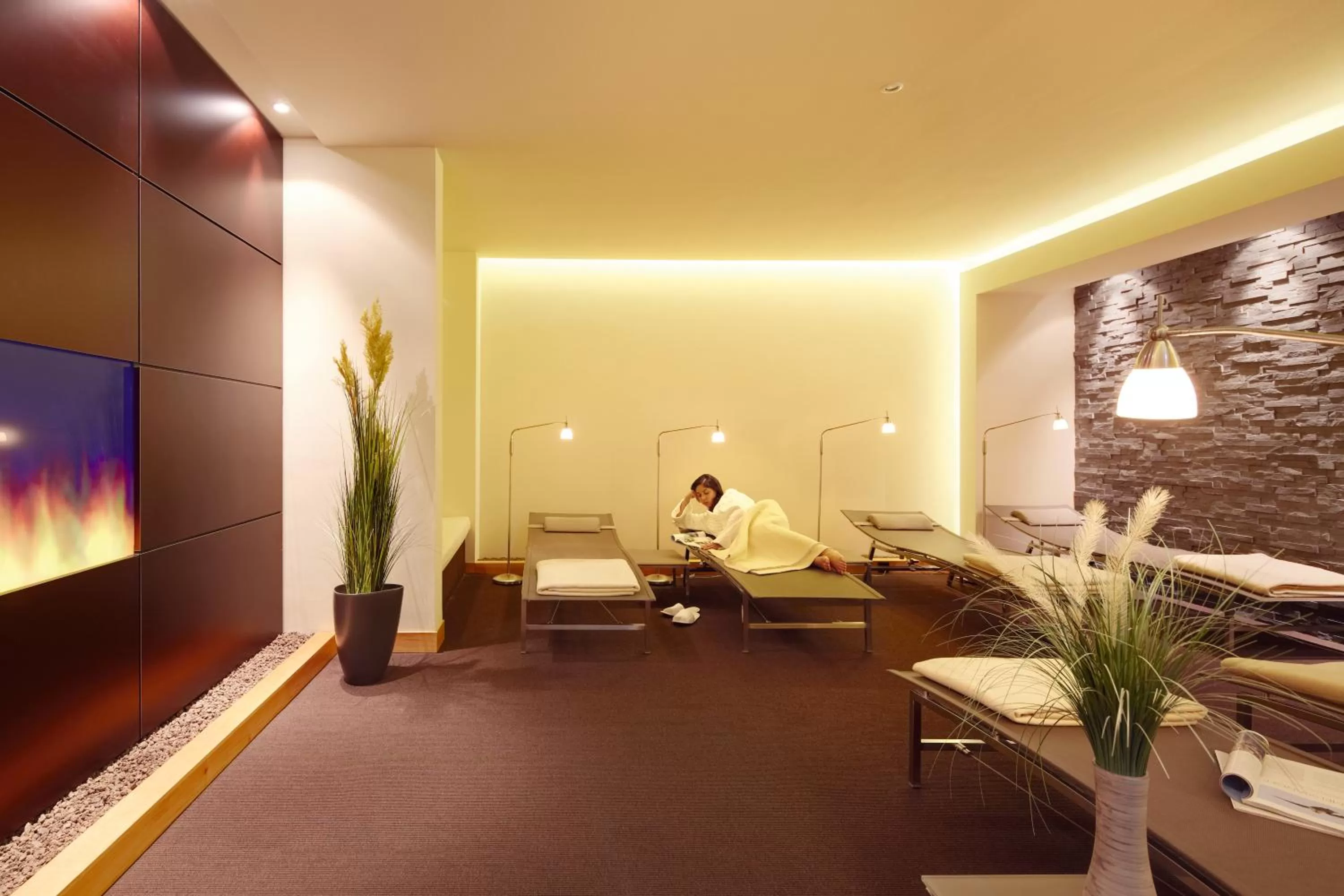Spa and wellness centre/facilities in ambassador hotel & spa