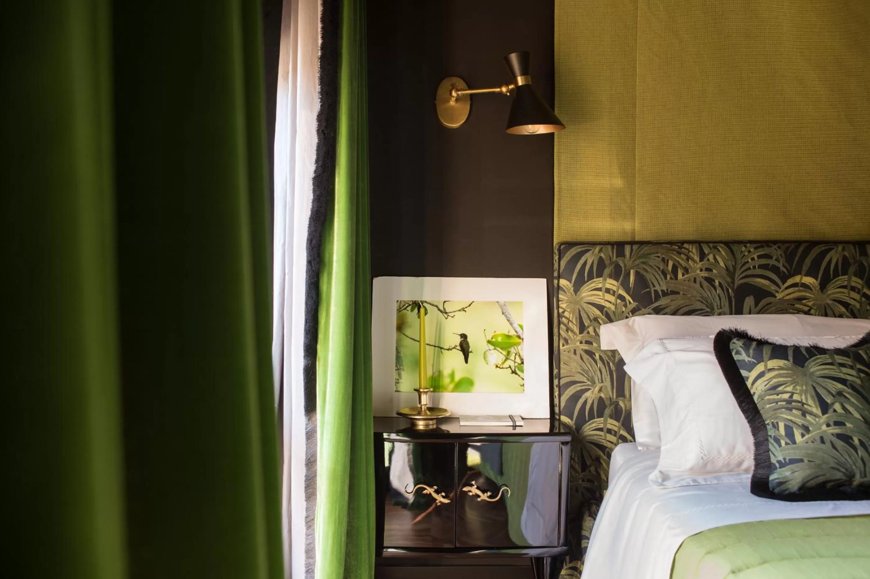 Decorative detail, Bed in Velona's Jungle Luxury Suites