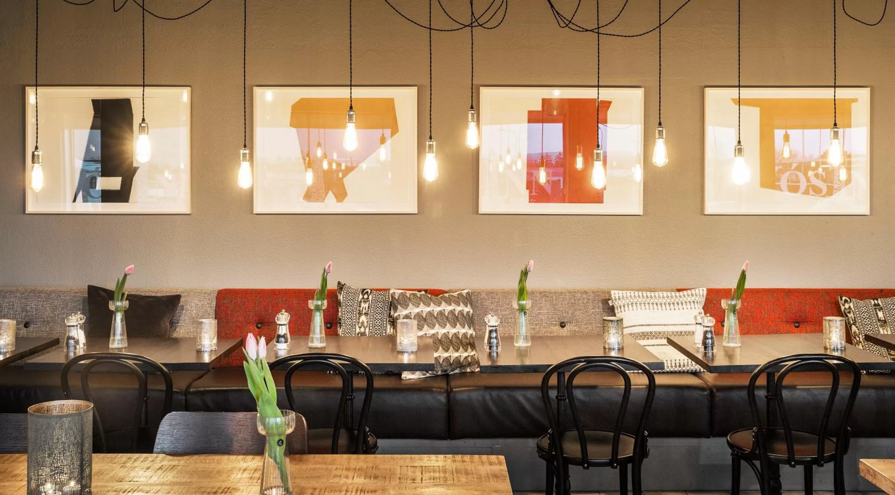 Restaurant/places to eat in Hotel Höfn